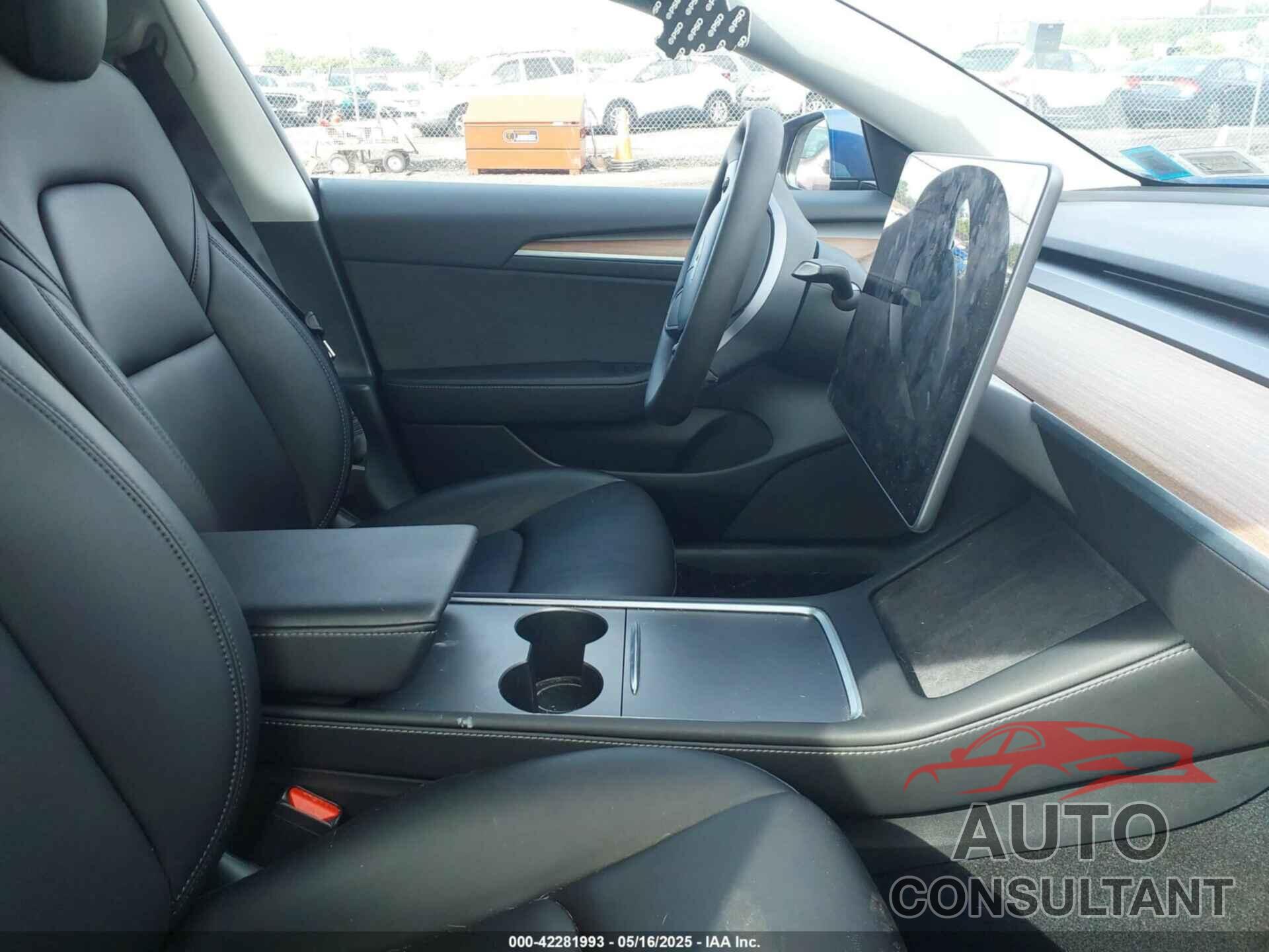 TESLA MODEL 3 2022 - 5YJ3E1EB2NF193808