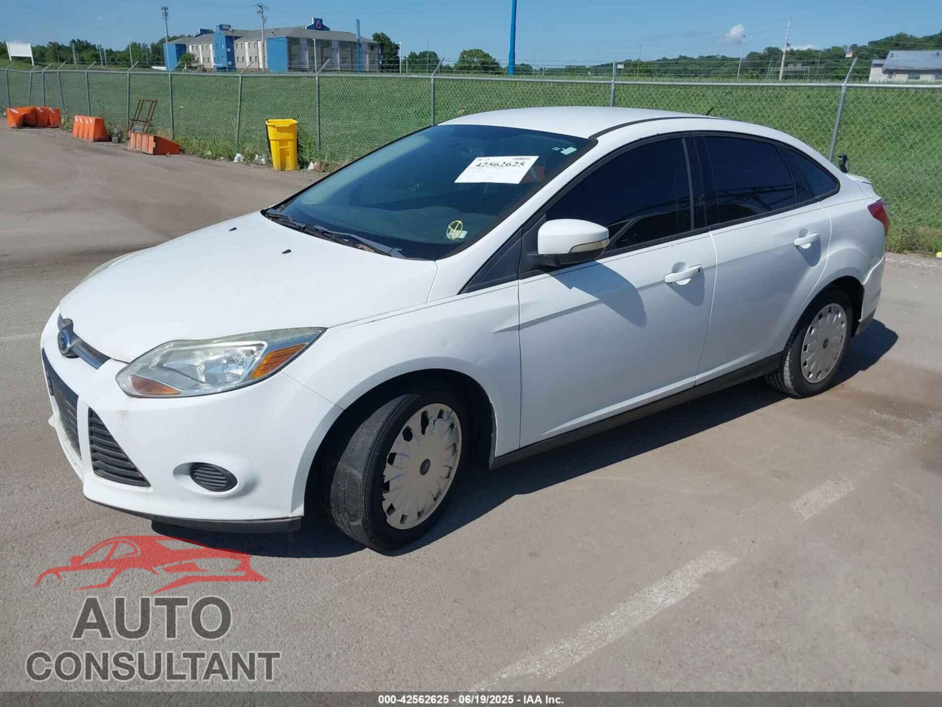 FORD FOCUS 2013 - 1FADP3F24DL144698