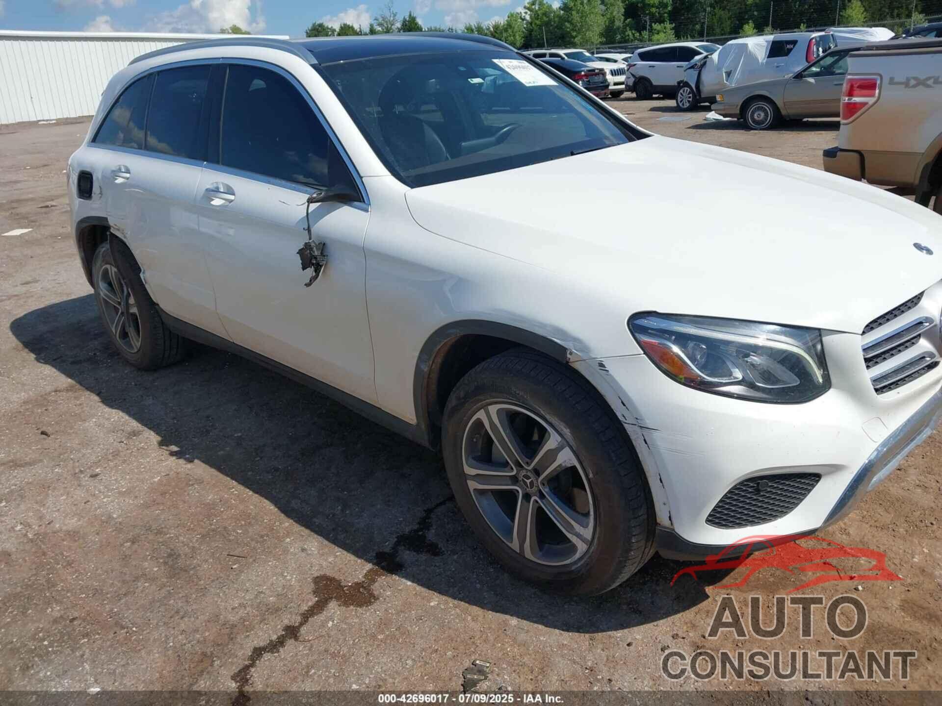 MERCEDES-BENZ GLC 300 2018 - WDC0G4JB4JV102967