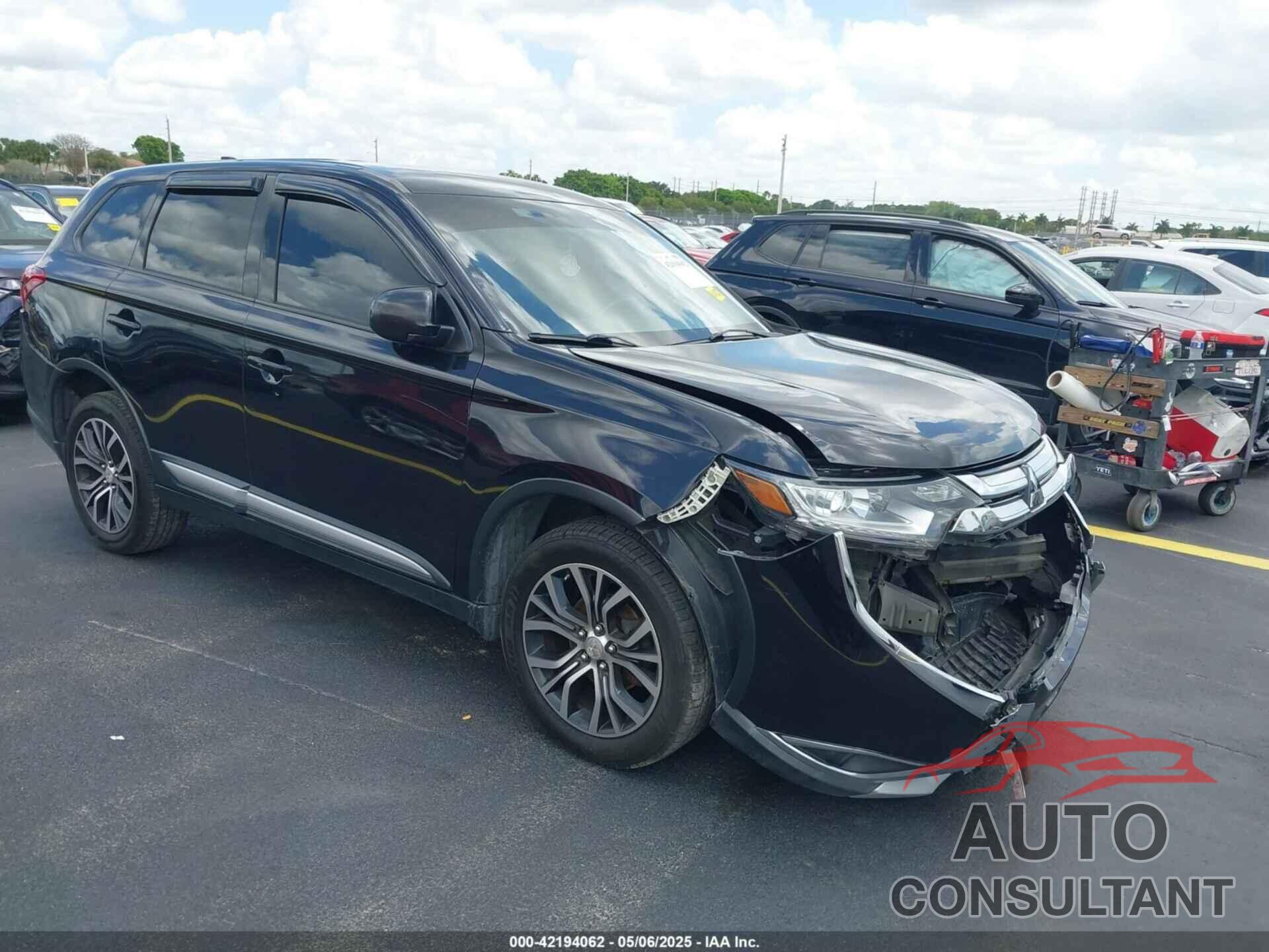 MITSUBISHI OUTLANDER 2017 - JA4AZ2A3XHZ052168
