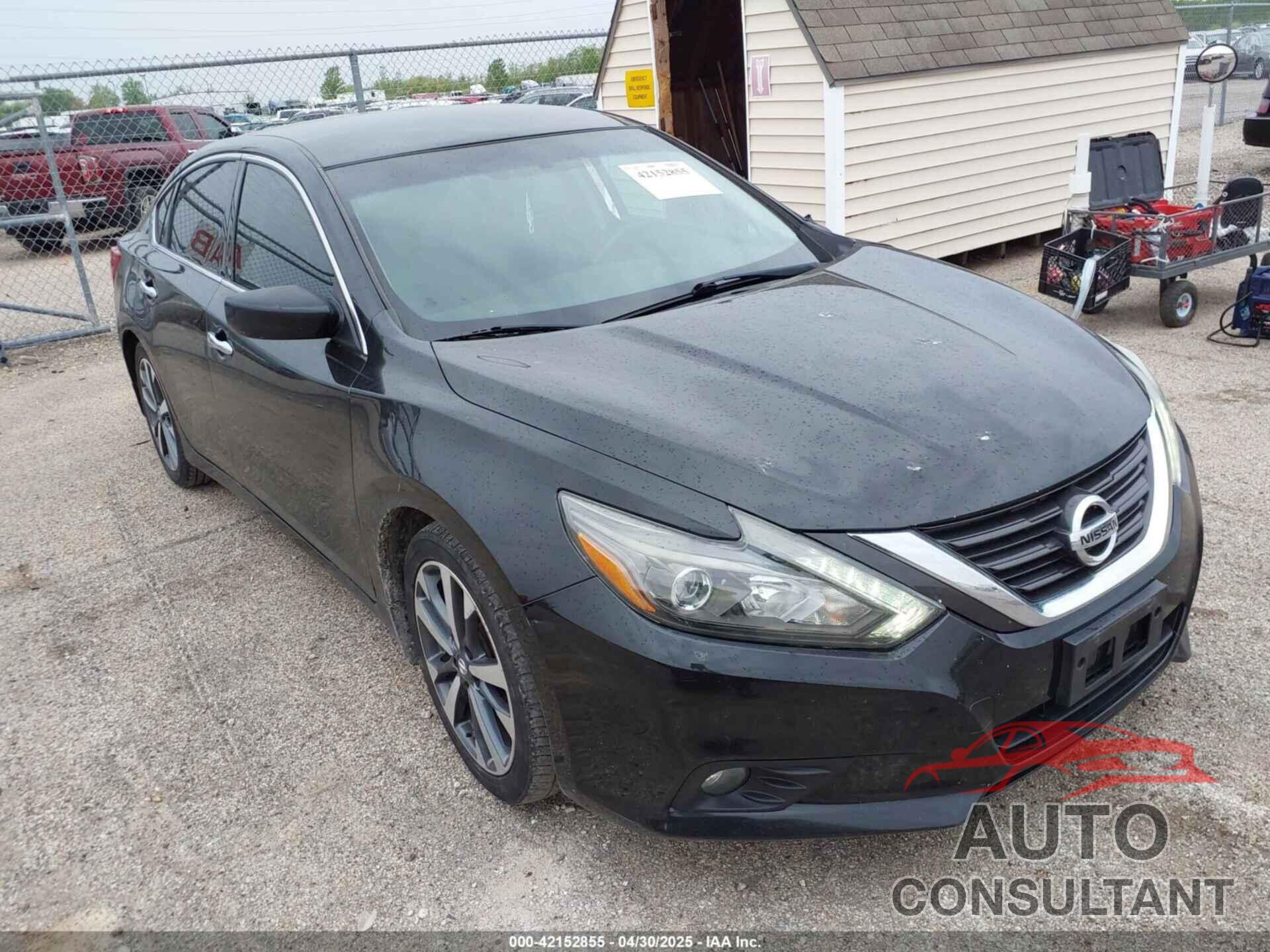 NISSAN ALTIMA 2017 - 1N4AL3AP7HC144654