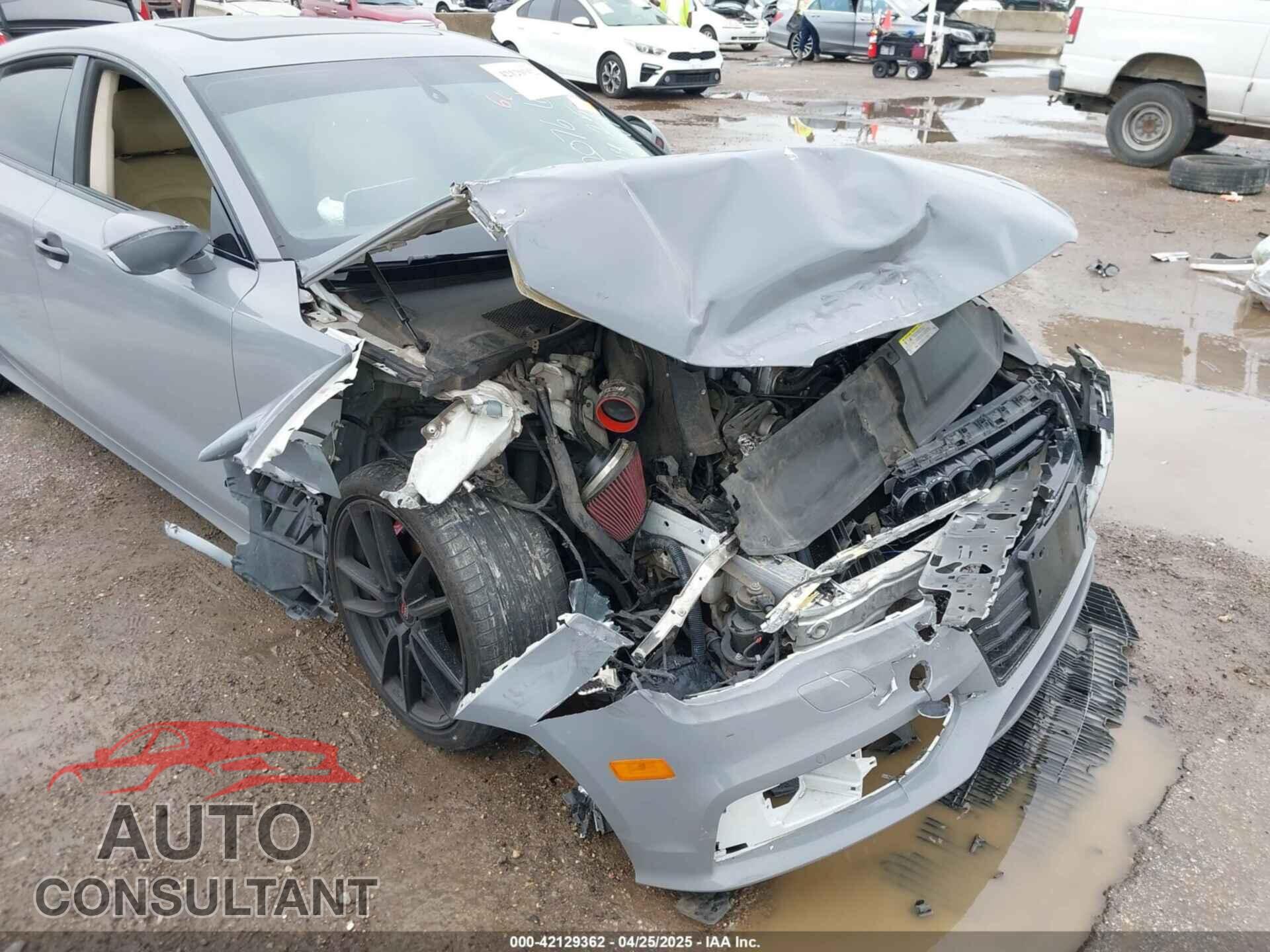 AUDI A7 2012 - WAU2GAFC2CN147274