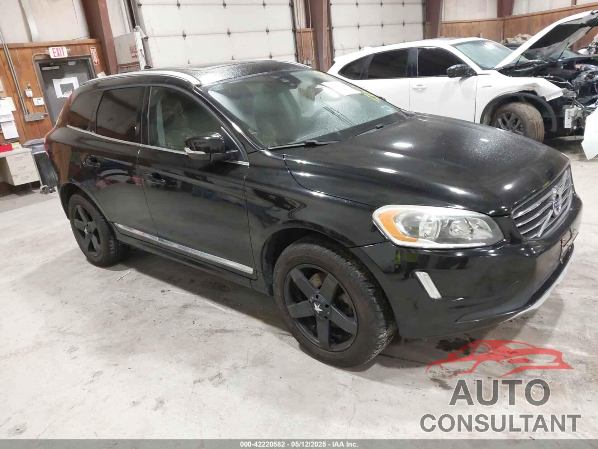 VOLVO XC60 2016 - YV4612RK1G2801460