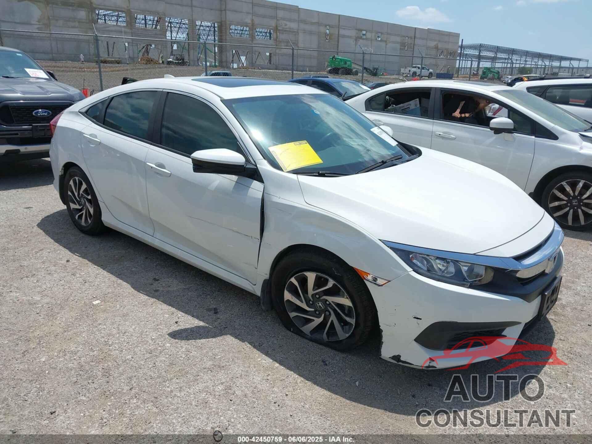HONDA CIVIC 2017 - 2HGFC2F78HH505777
