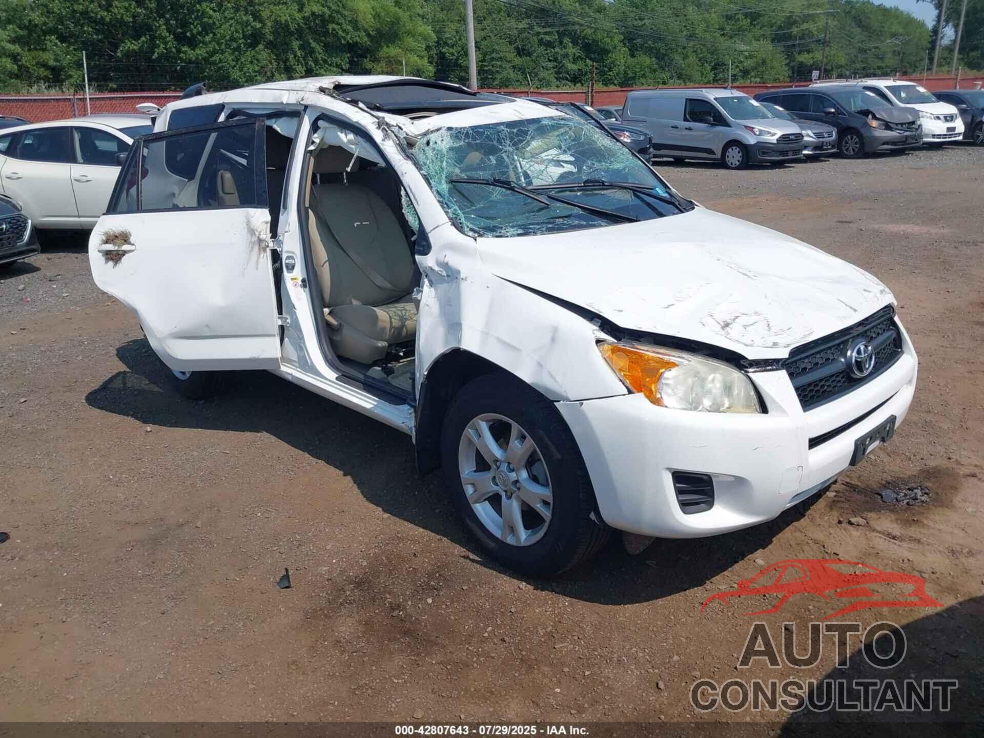 TOYOTA RAV4 2012 - JTMBF4DV1CD045904