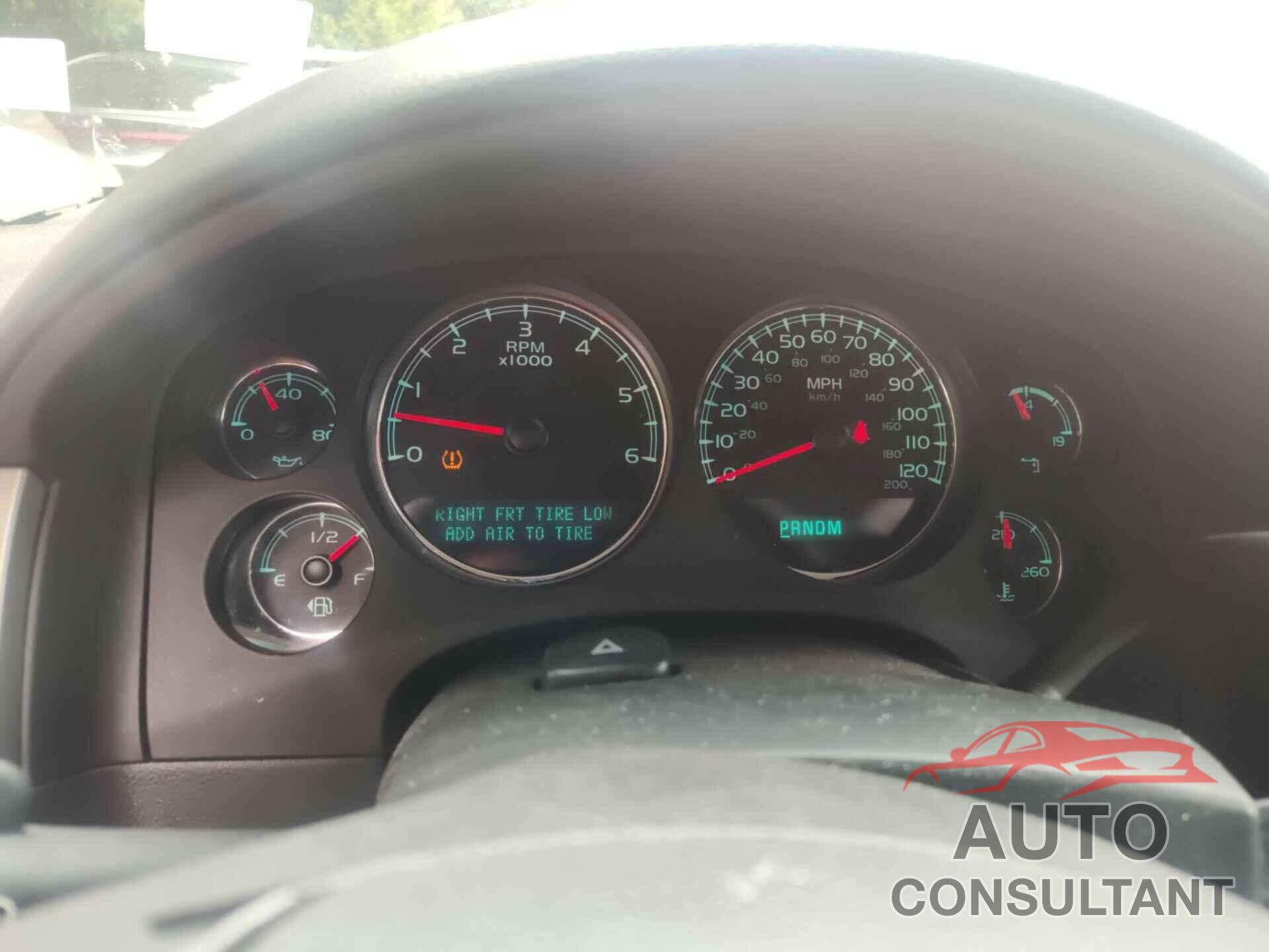 CHEVROLET TAHOE 2012 - 1GNSK2E03CR228248