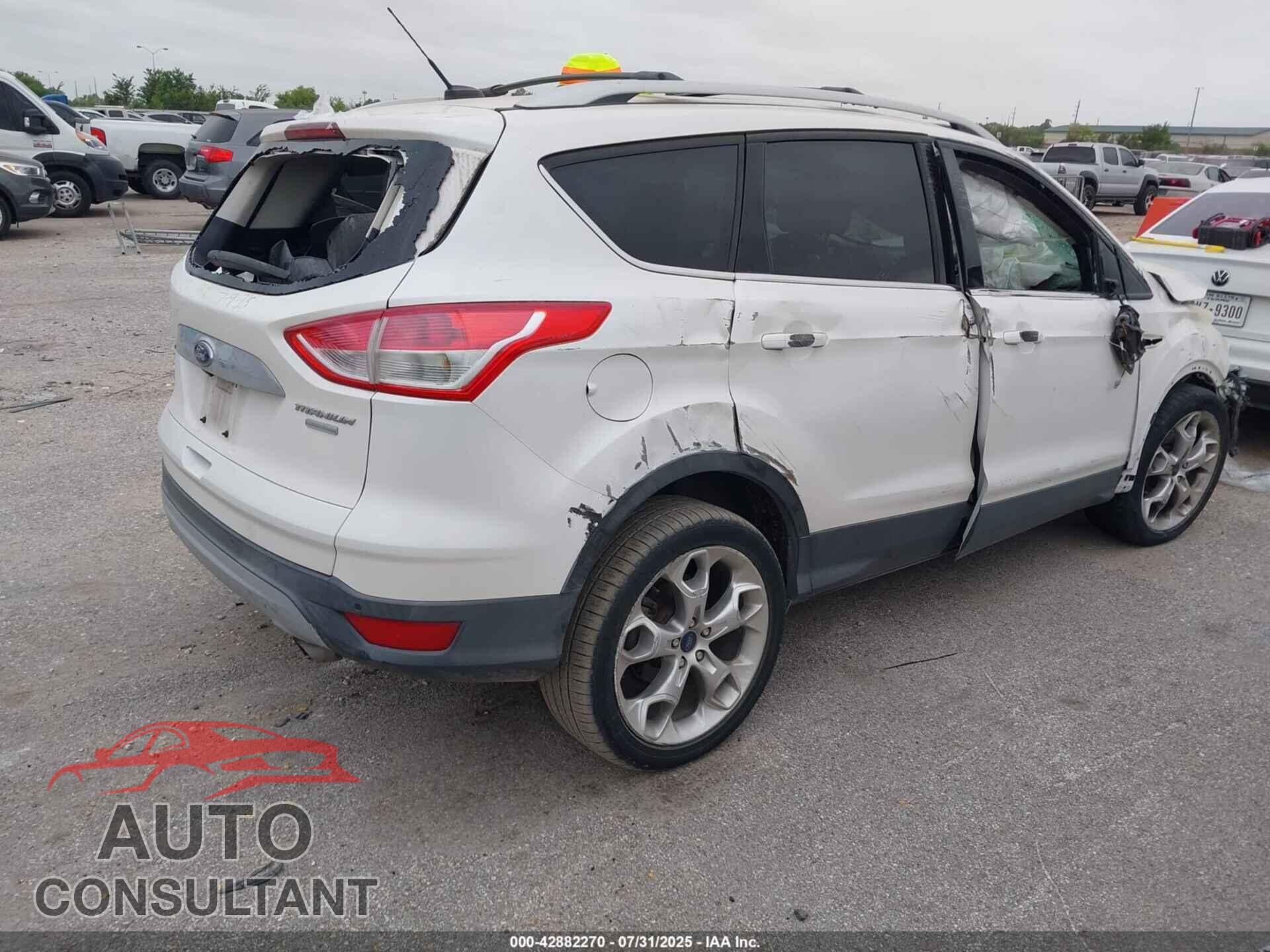 FORD ESCAPE 2014 - 1FMCU9J93EUB00527