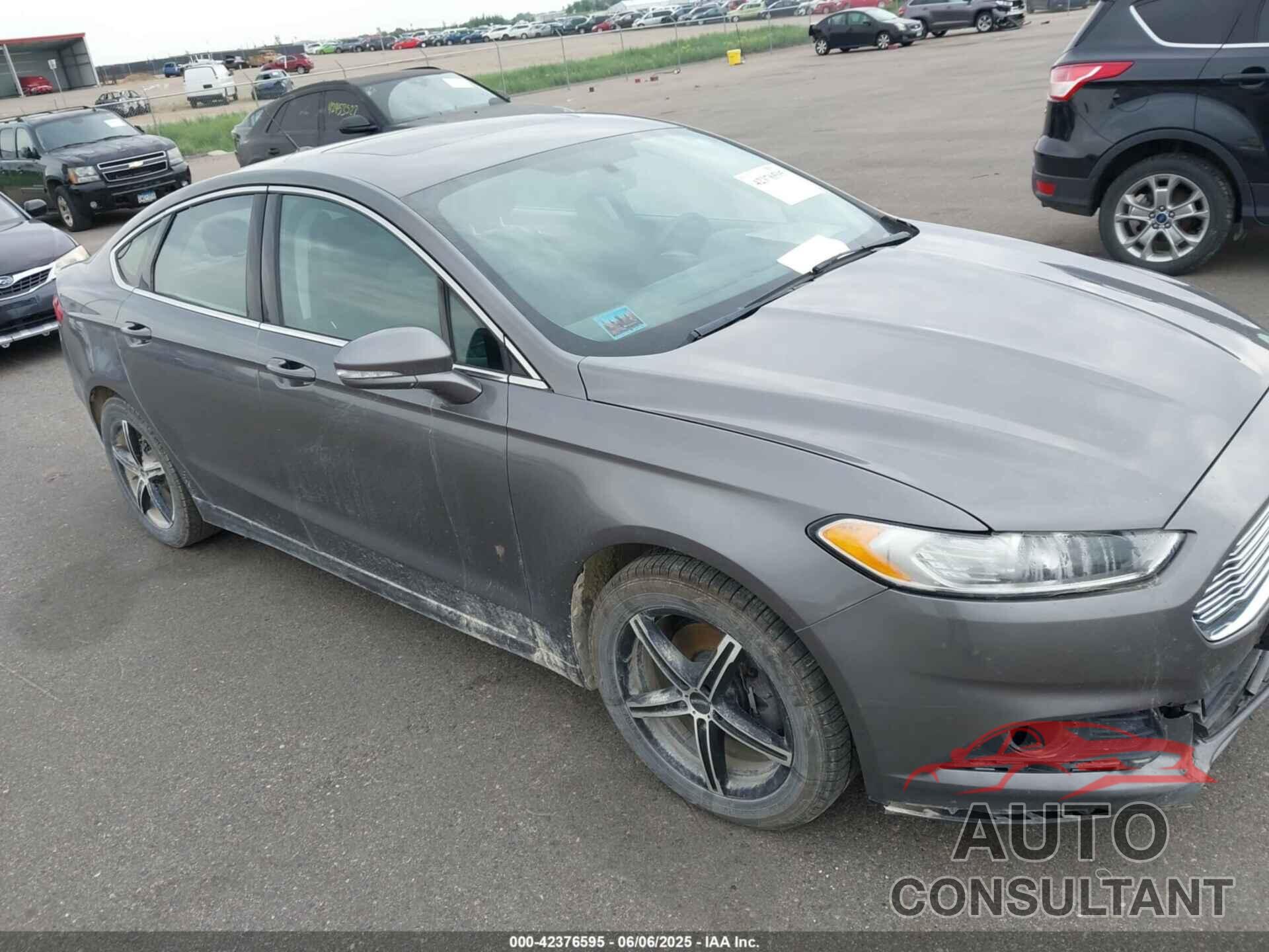 FORD FUSION 2013 - 3FA6P0HR9DR242113