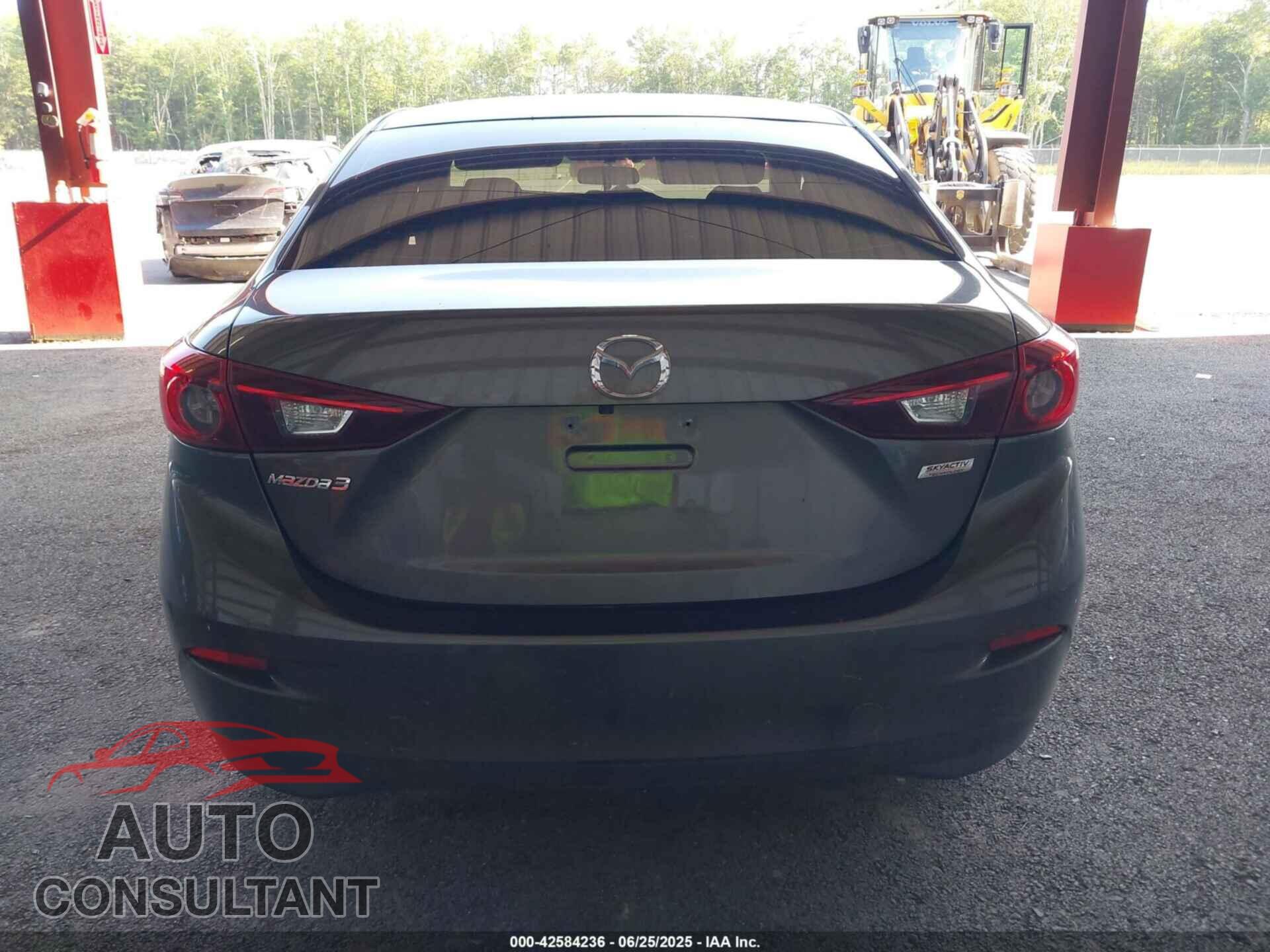 MAZDA 3 2017 - 3MZBN1U79HM133496