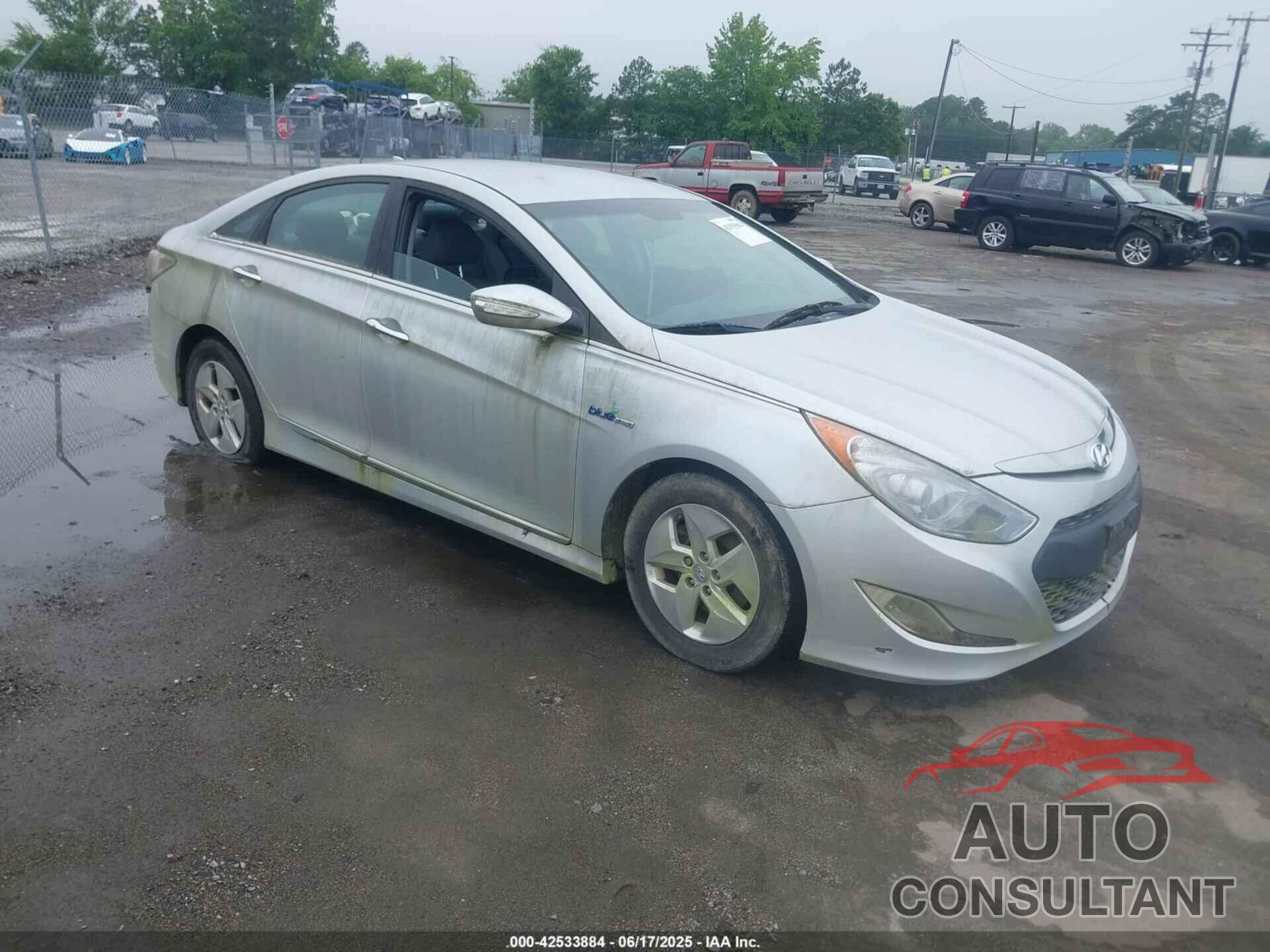HYUNDAI SONATA HYBRID 2012 - KMHEC4A41CA020399