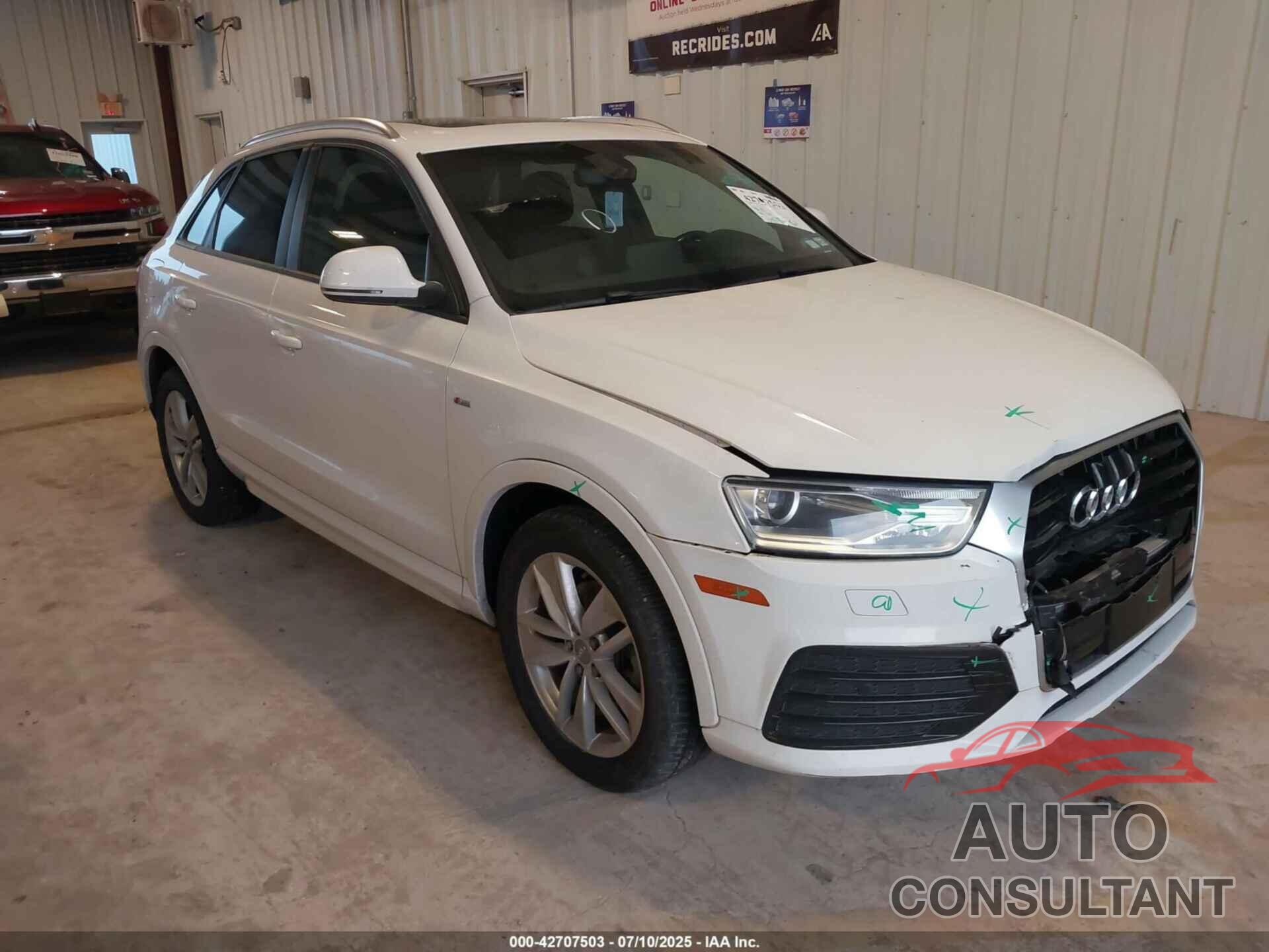 AUDI Q3 2018 - WA1BCCFSXJR011072