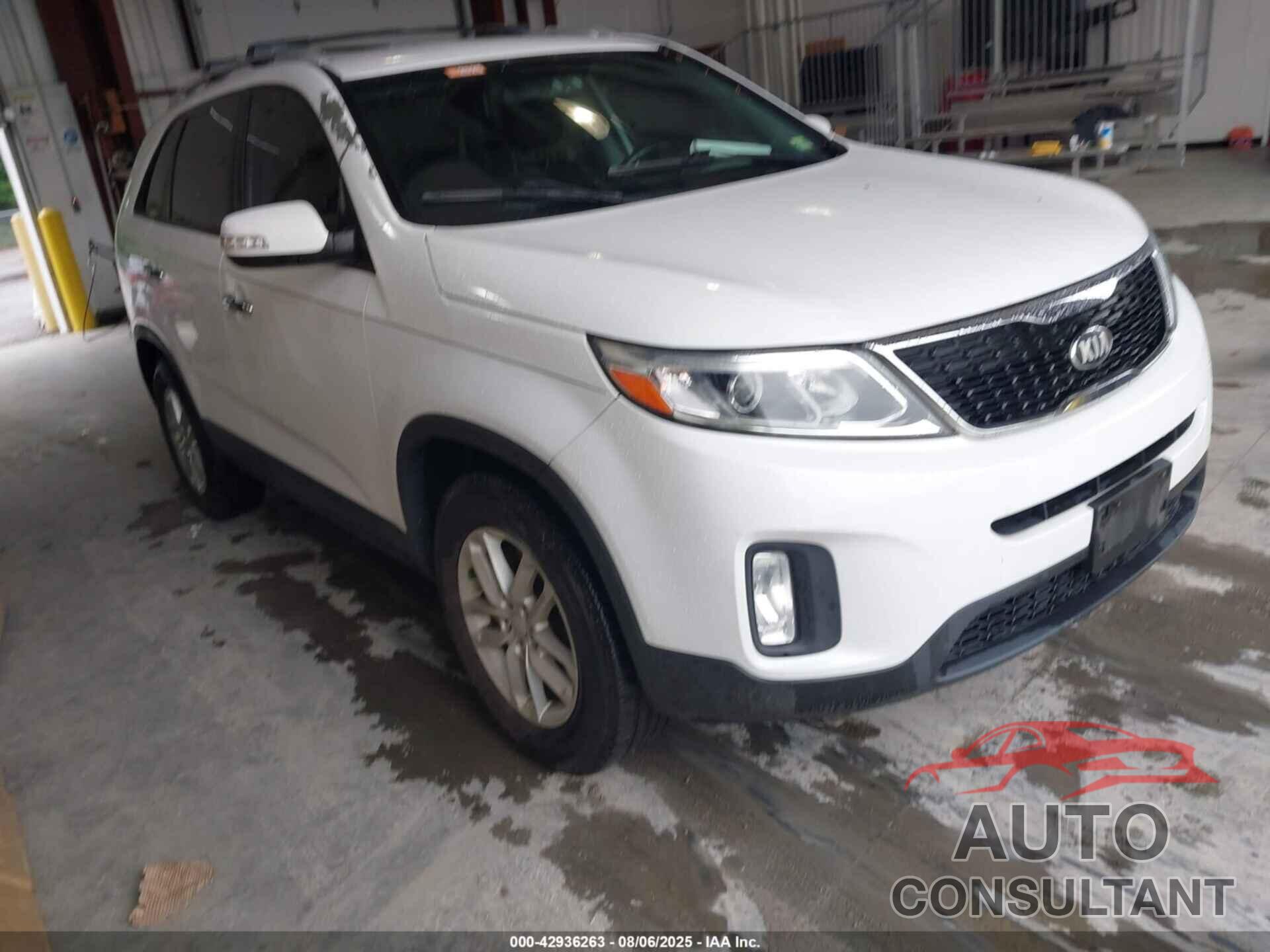 KIA SORENTO 2014 - 5XYKT3A61EG442324