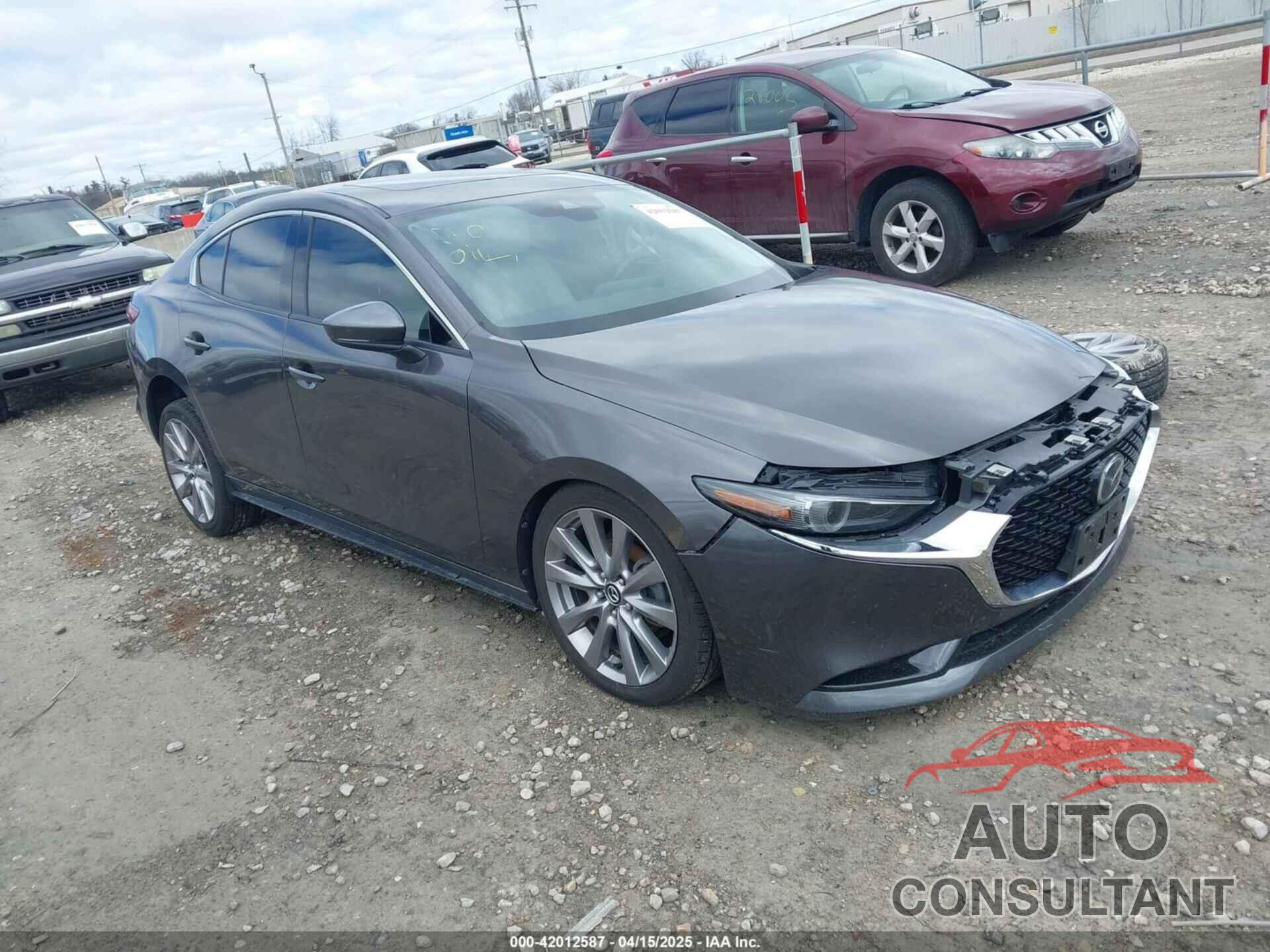 MAZDA MAZDA3 2019 - 3MZBPAEM1KM104189