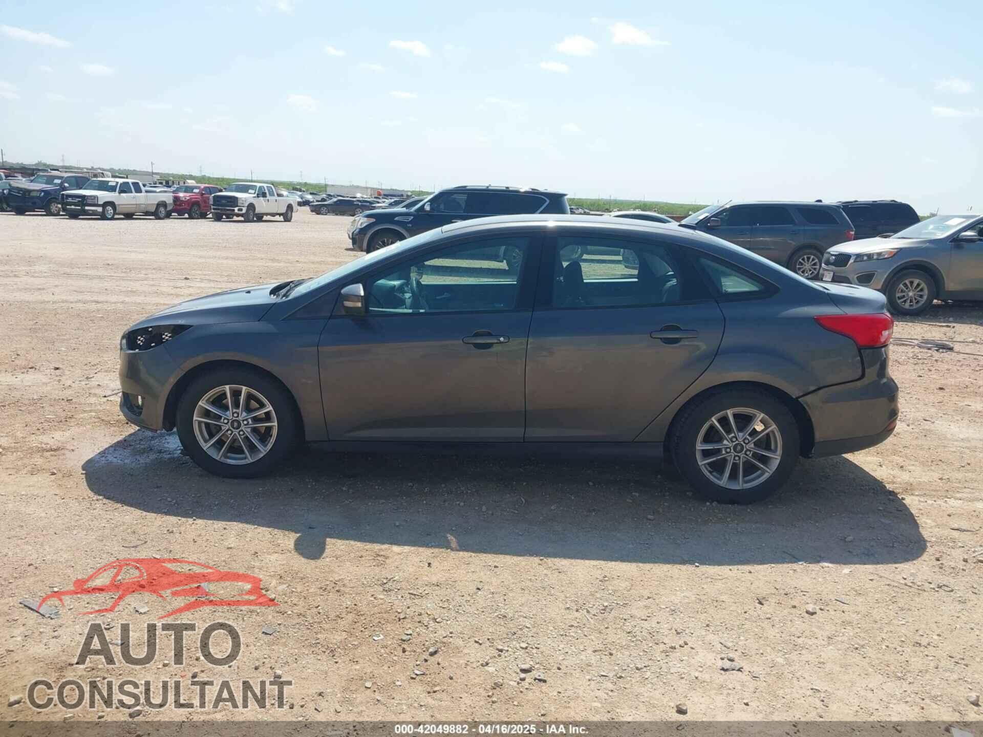 FORD FOCUS 2016 - 1FADP3F25GL212415