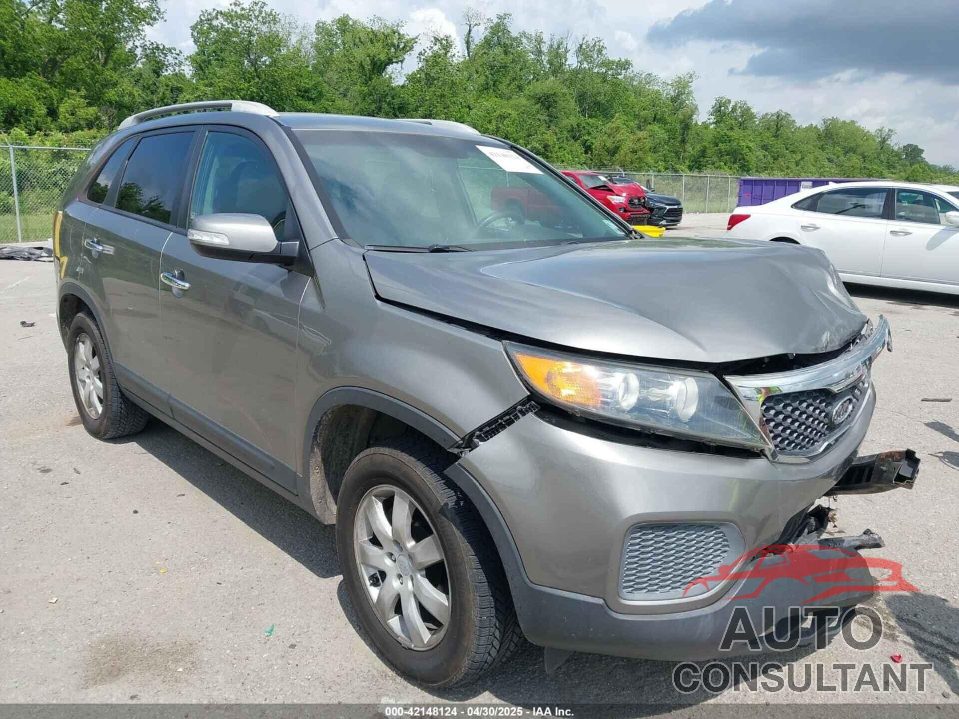 KIA SORENTO 2011 - 5XYKT4A27BG110693