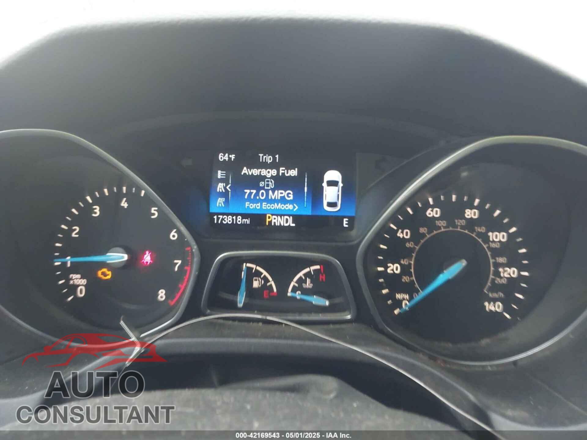 FORD FOCUS 2016 - 1FADP3F22GL229348