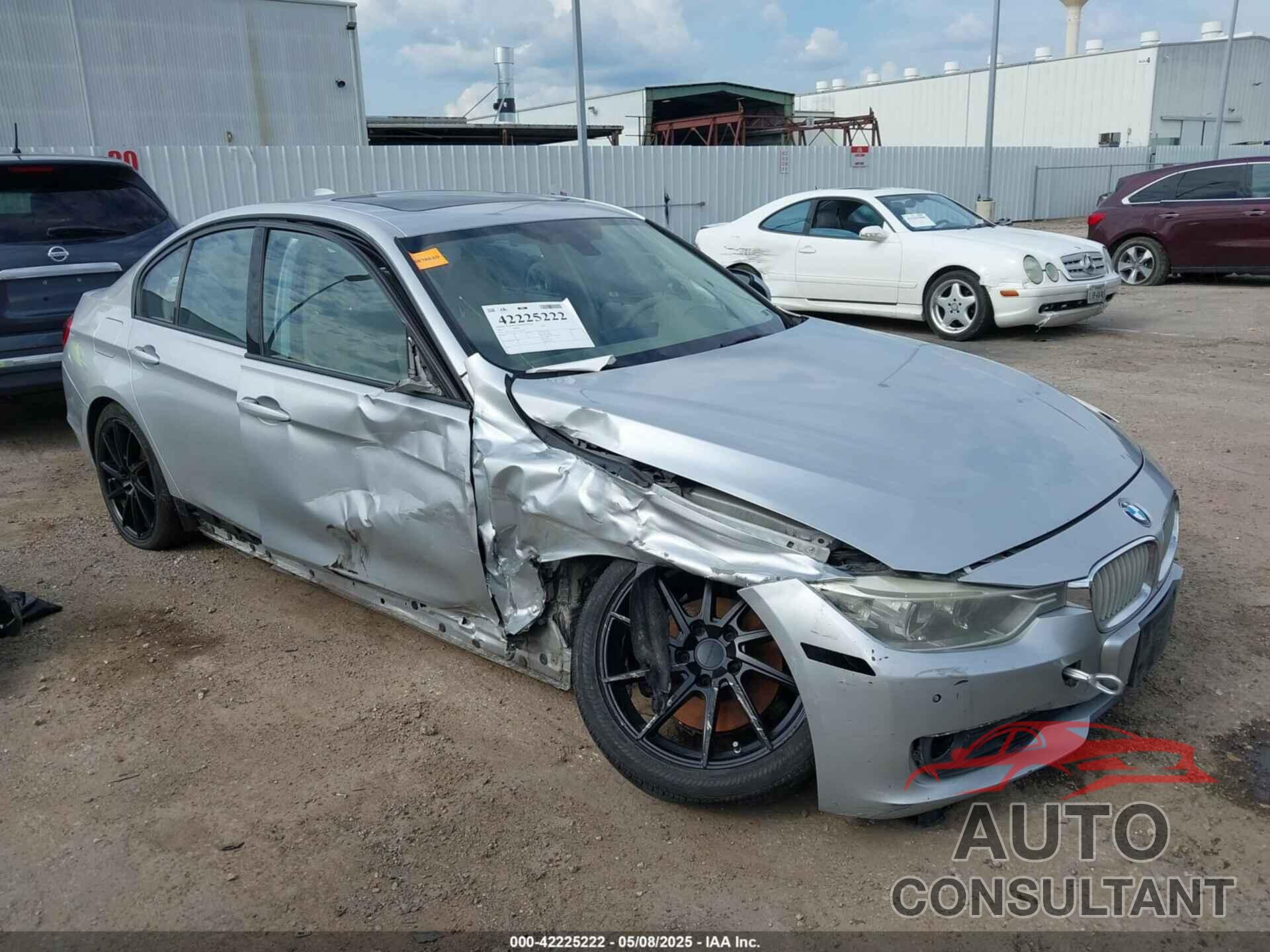 BMW 328I 2012 - WBA3A5C5XCF256465