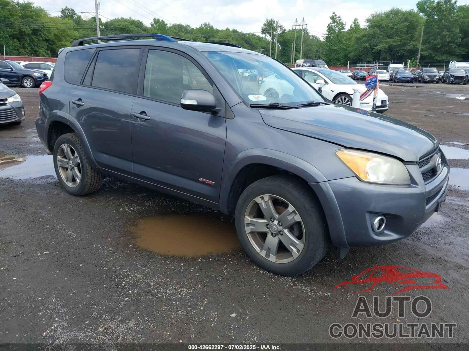 TOYOTA RAV4 2012 - JTMRF4DV5C5050774