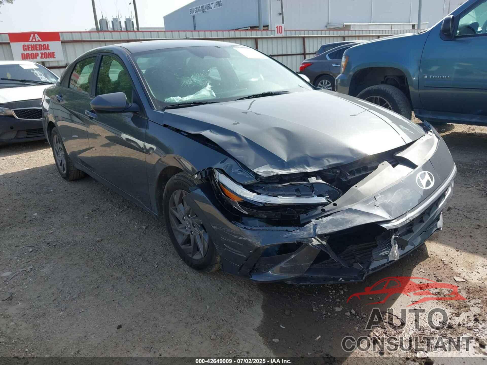 HYUNDAI ELANTRA 2024 - KMHLM4DG4RU663198