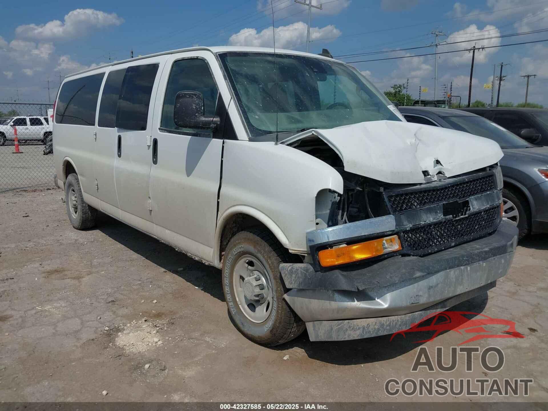CHEVROLET EXPRESS PASSENGER 2020 - 1GAZGPFG8L1139879
