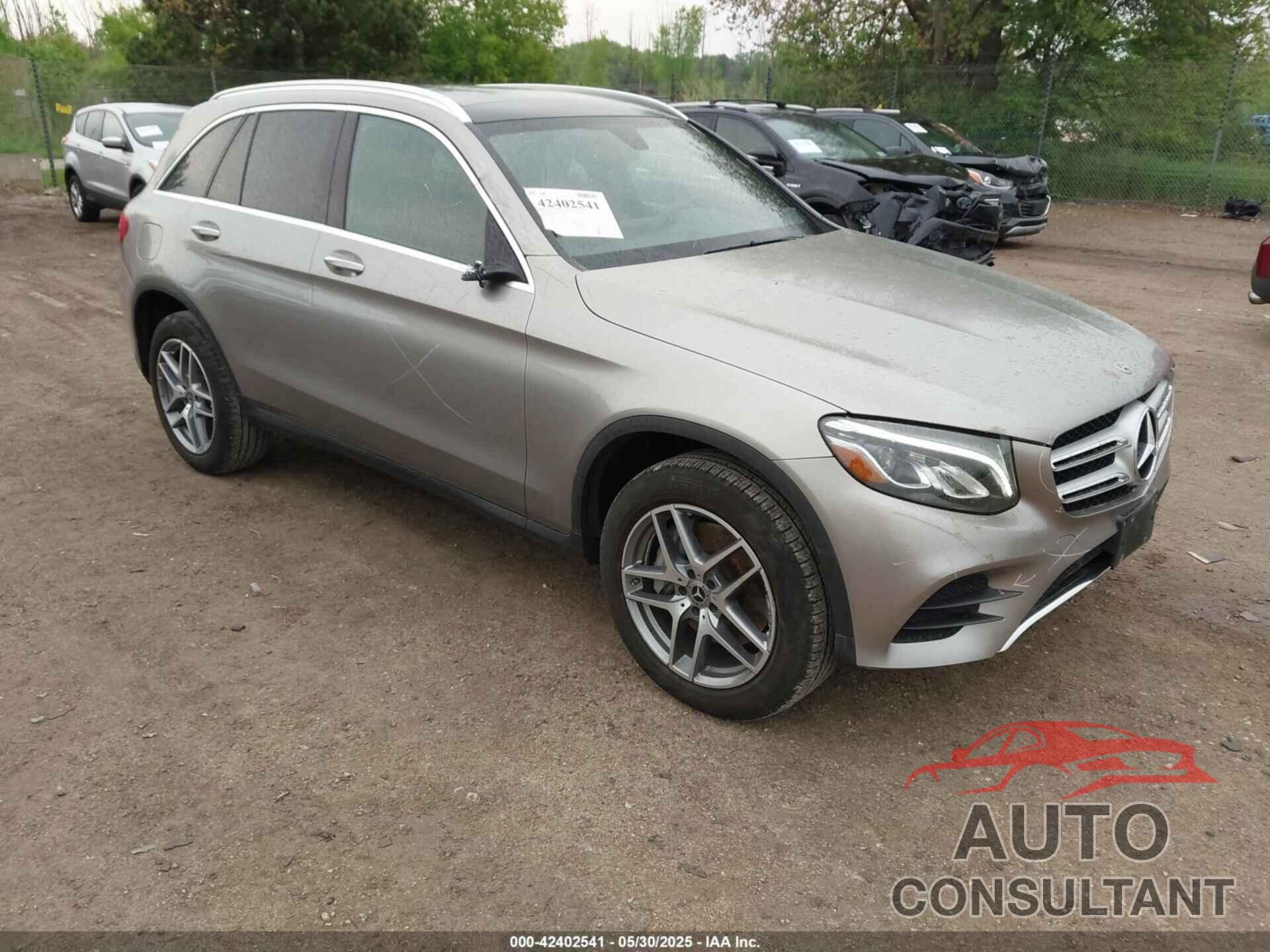 MERCEDES-BENZ GLC 300 2019 - WDC0G4KB0KV145203