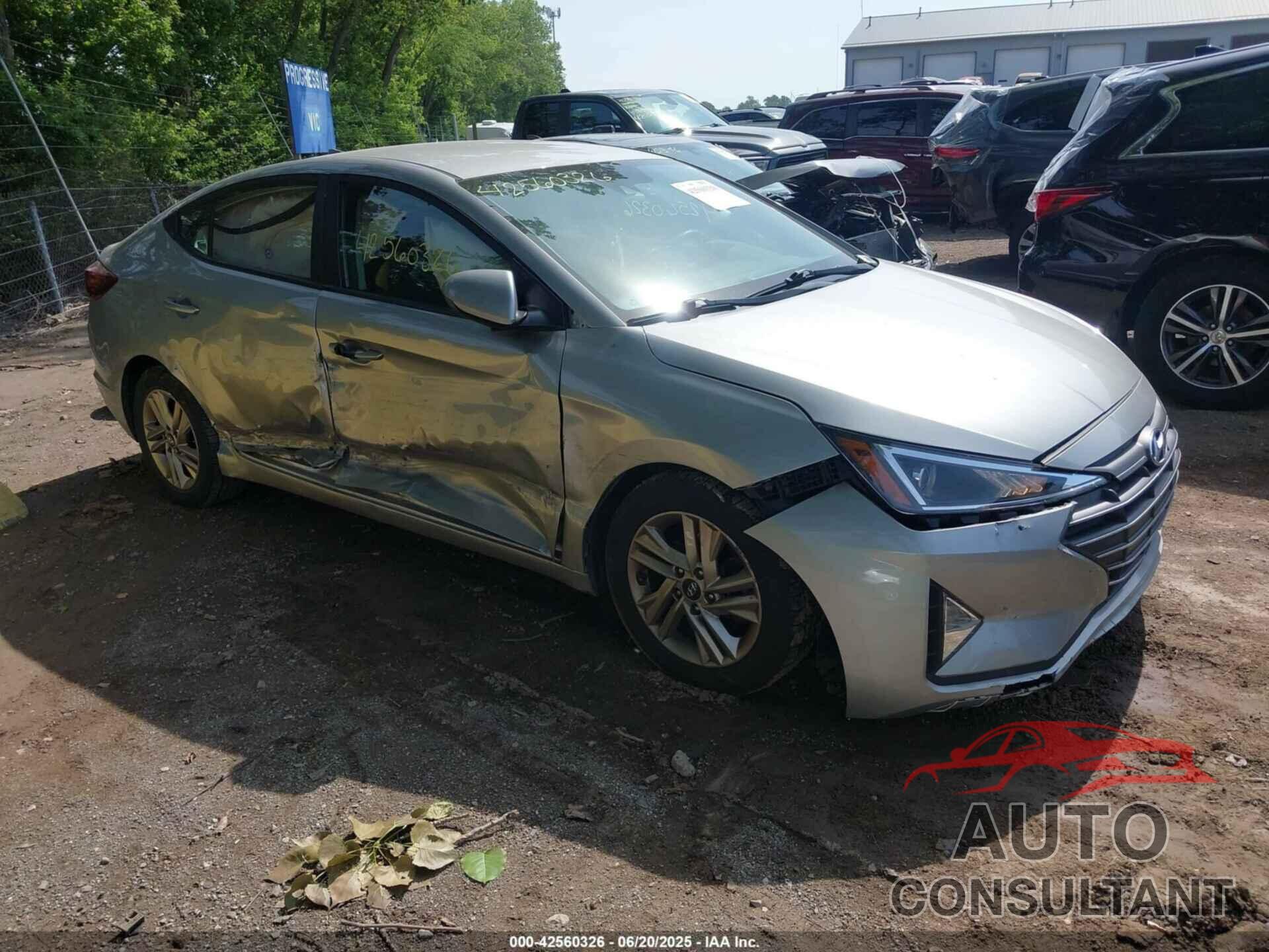 HYUNDAI ELANTRA 2020 - 5NPD84LF4LH565795