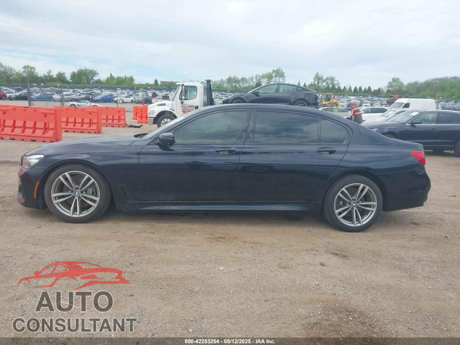 BMW 740I 2017 - WBA7E2C54HG740492