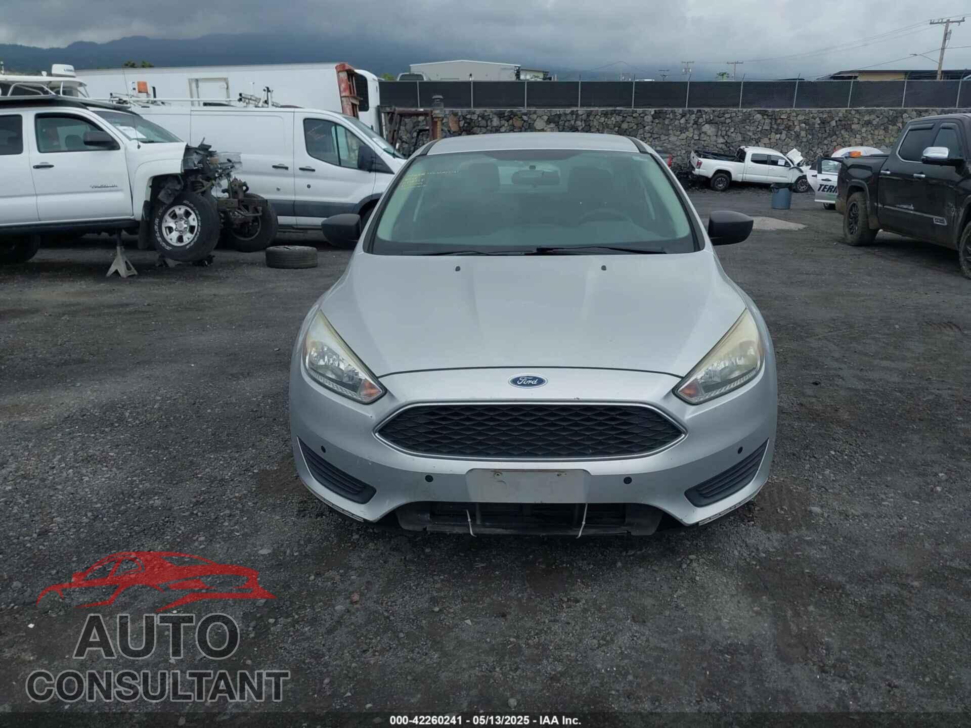 FORD FOCUS 2016 - 1FADP3E27GL349051