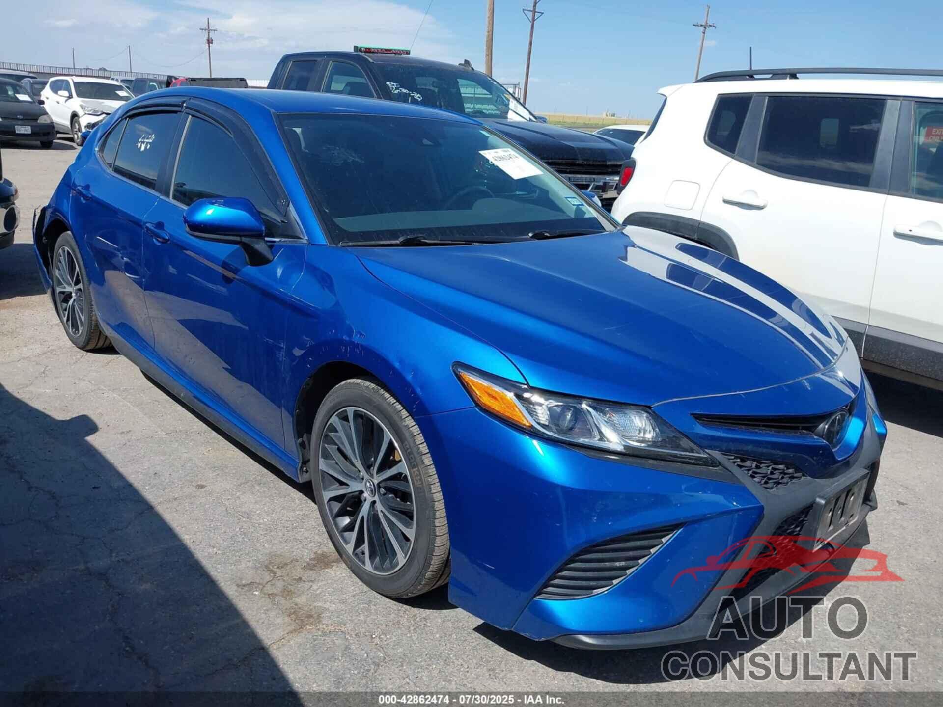TOYOTA CAMRY 2019 - 4T1B11HK2KU290136