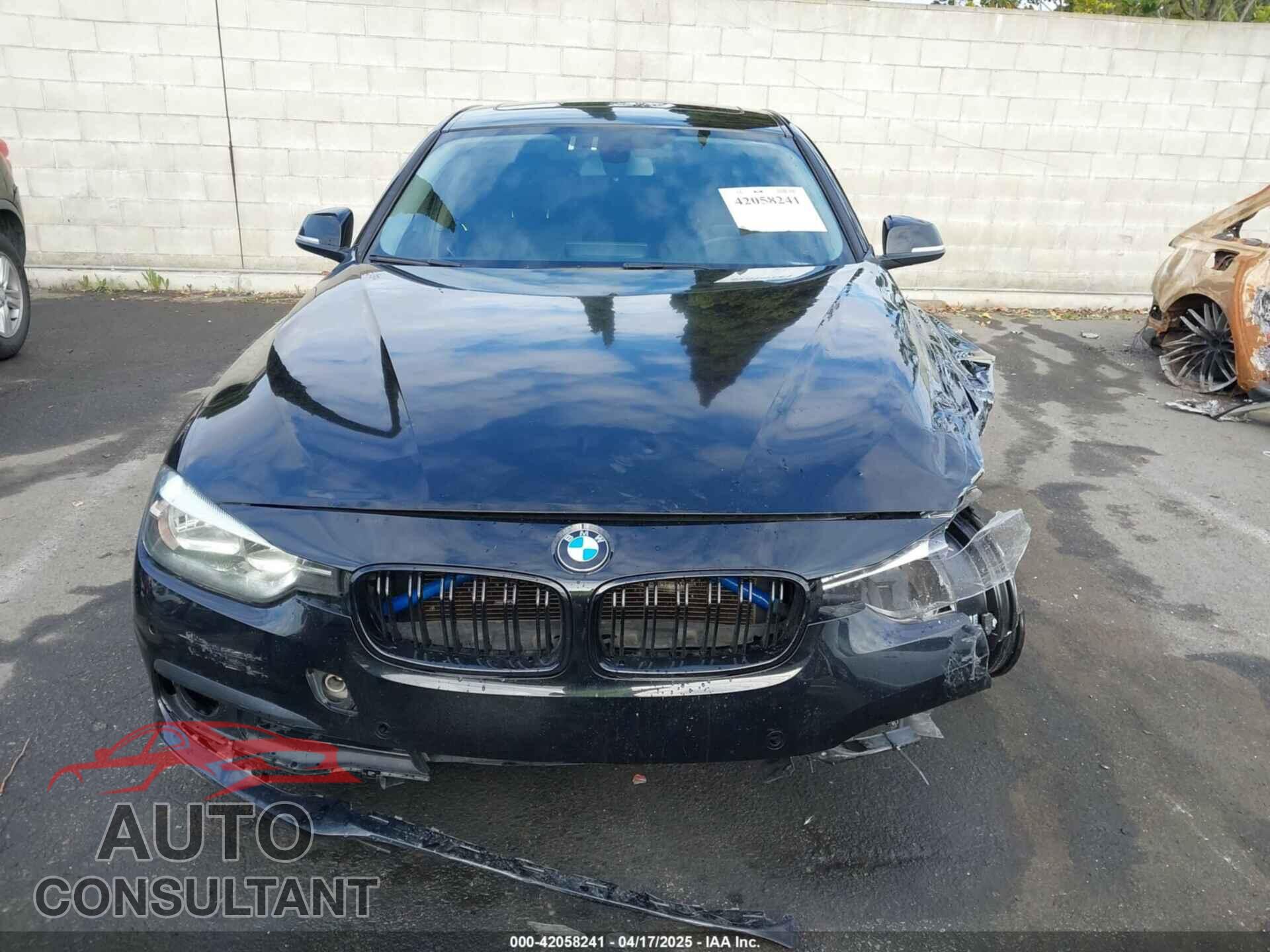 BMW 320I 2016 - WBA8E1G52GNU11325