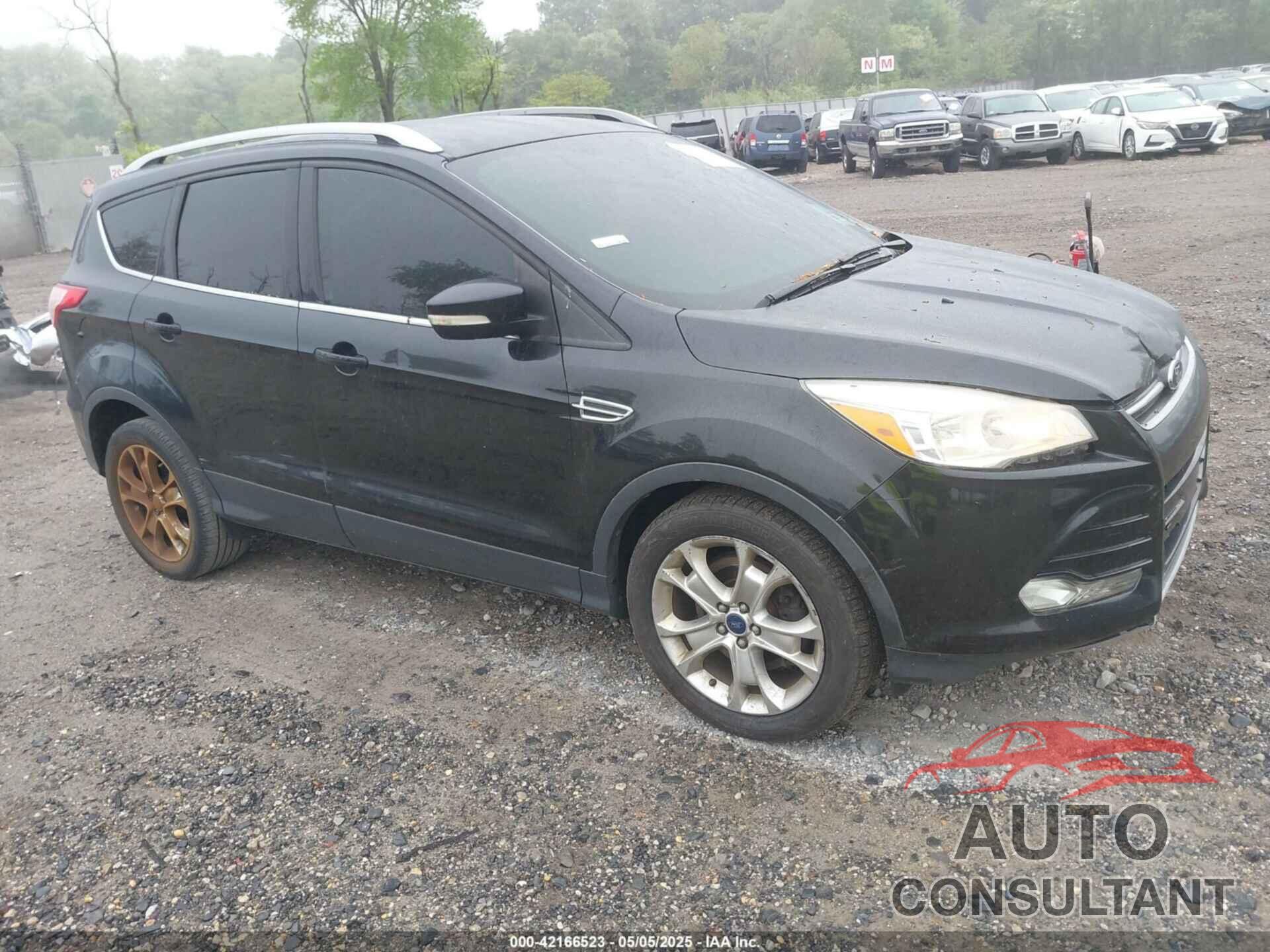 FORD ESCAPE 2014 - 1FMCU9J90EUC24898