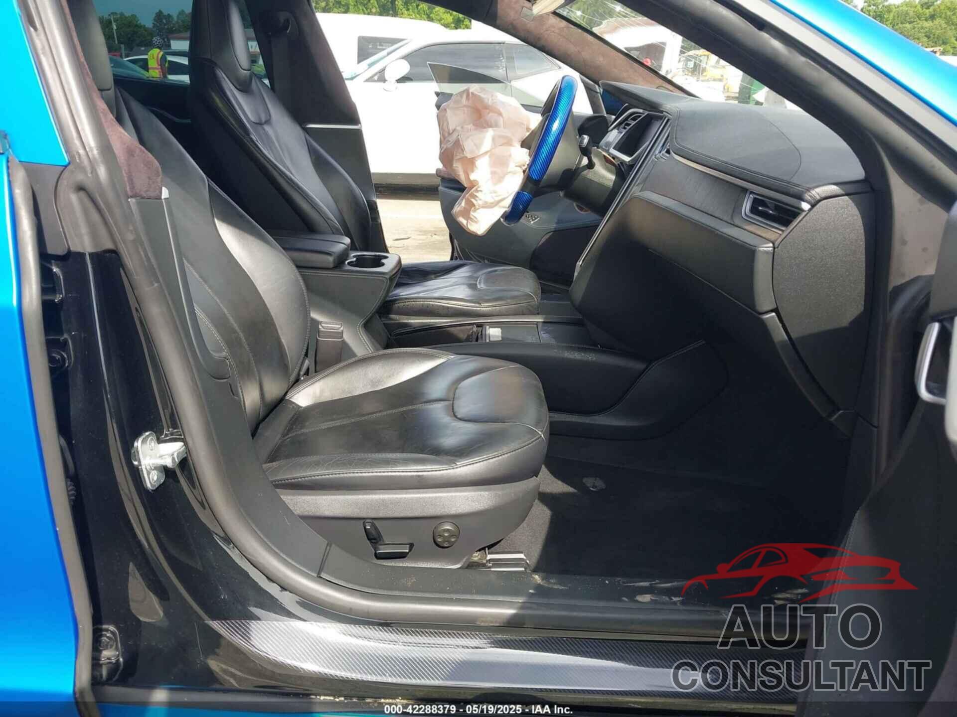 TESLA MODEL S 2013 - 5YJSA1DP5DFP25345