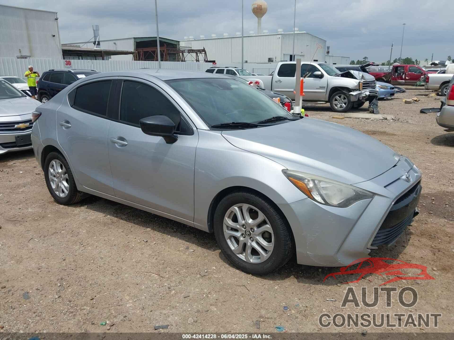 TOYOTA YARIS IA 2017 - 3MYDLBYV0HY170382