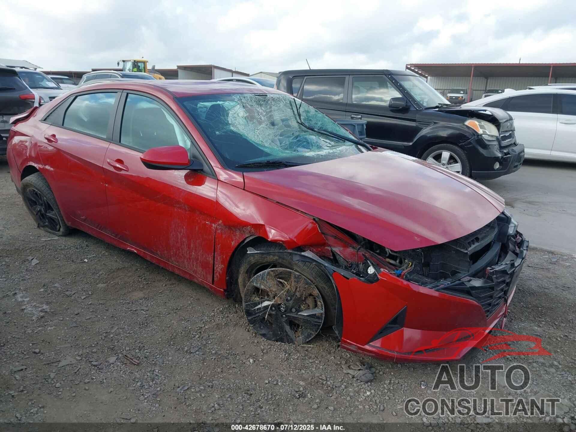 HYUNDAI ELANTRA 2022 - KMHLM4AG5NU345315