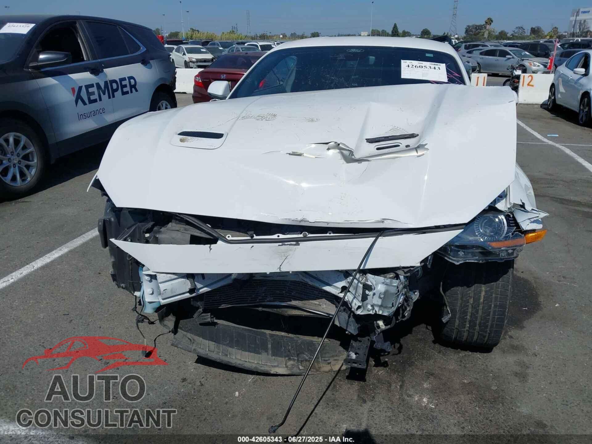 FORD MUSTANG 2020 - 1FA6P8CF4L5115136