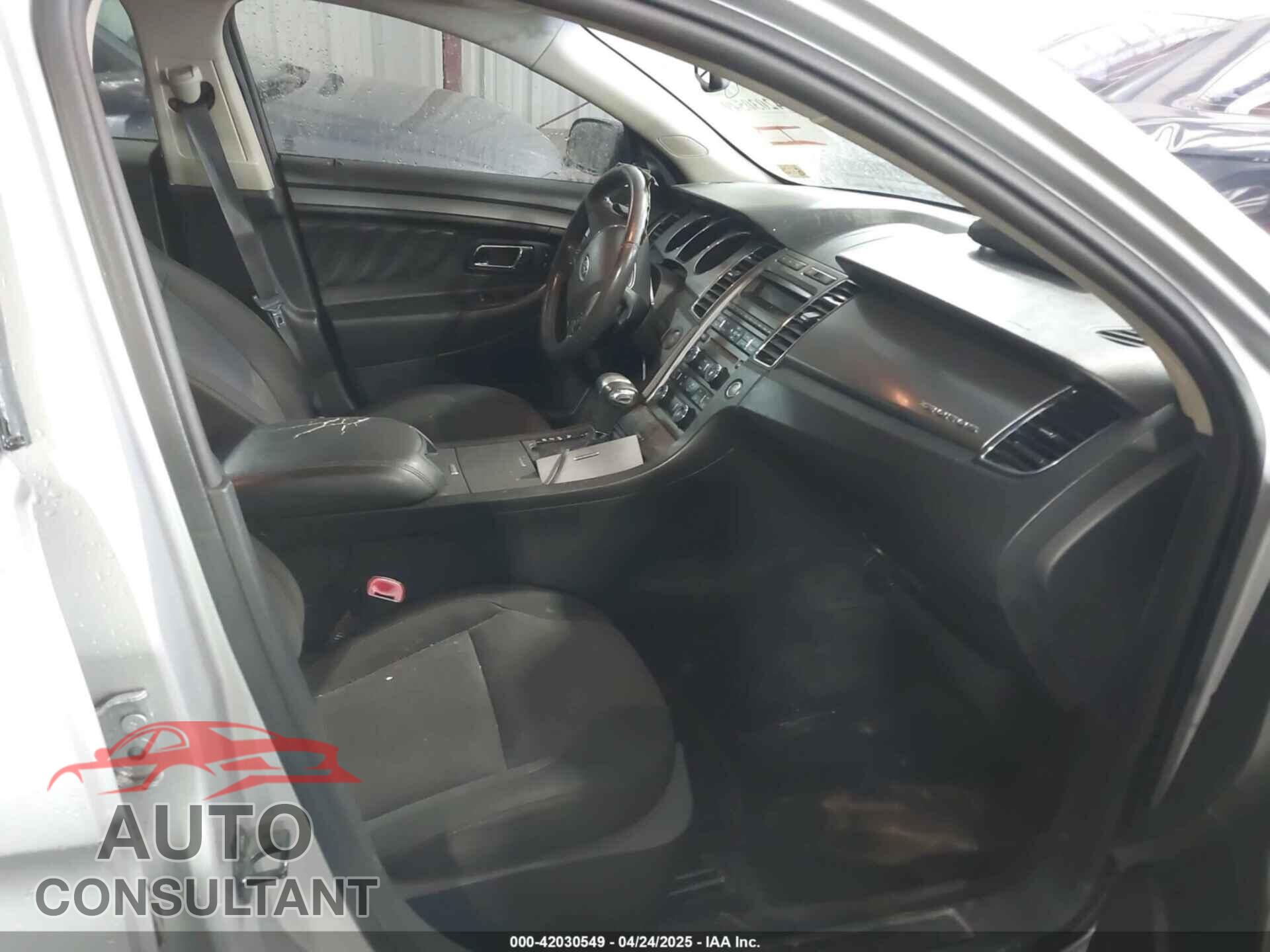 FORD TAURUS 2011 - 1FAHP2EW0BG132800
