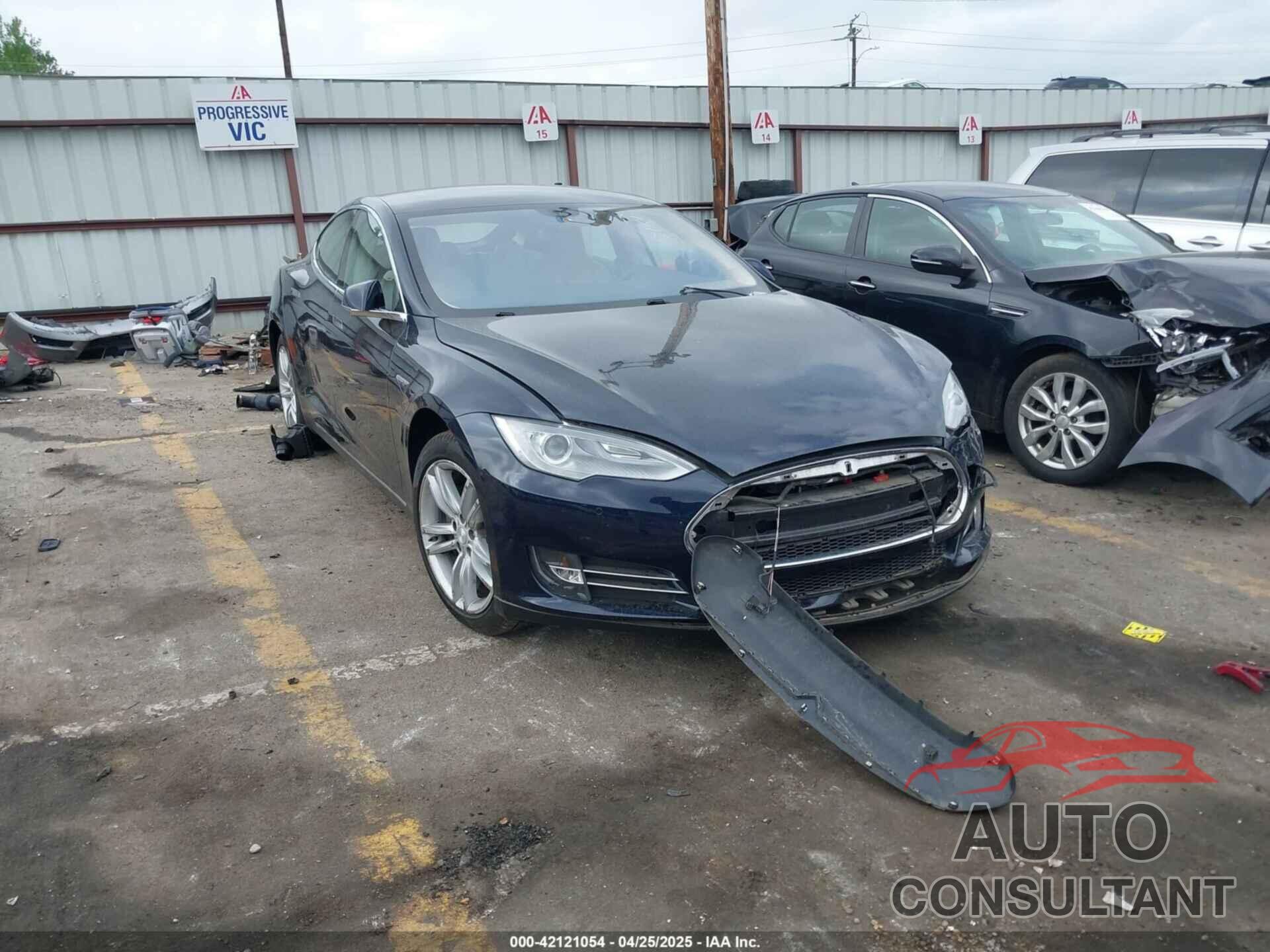 TESLA MODEL S 2013 - 5YJSA1CN9DFP26546