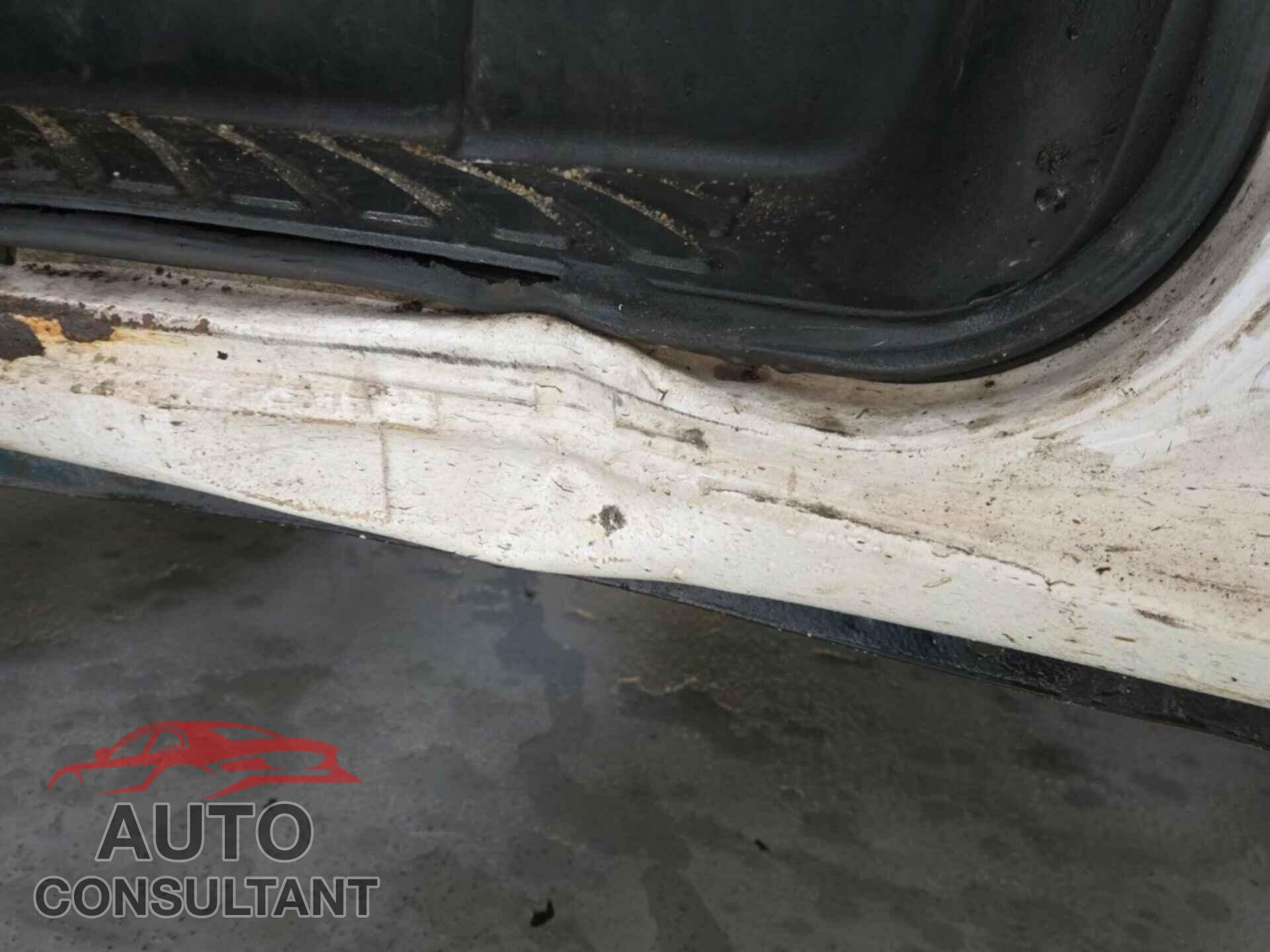 FORD ECONOLINE 2010 - 1FTNE2EL3ADA10330