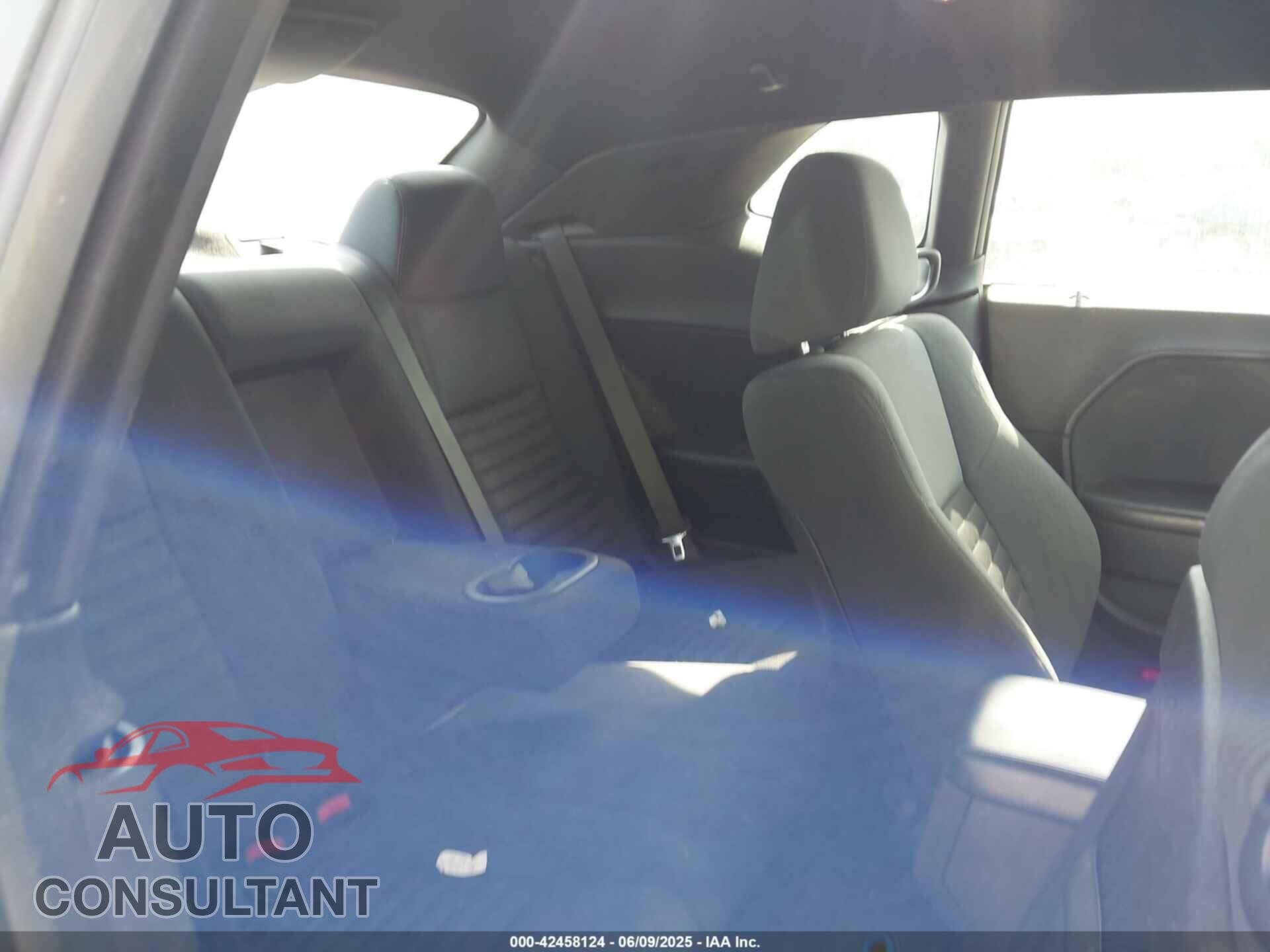 DODGE CHALLENGER 2013 - 2C3CDYAG4DH501152
