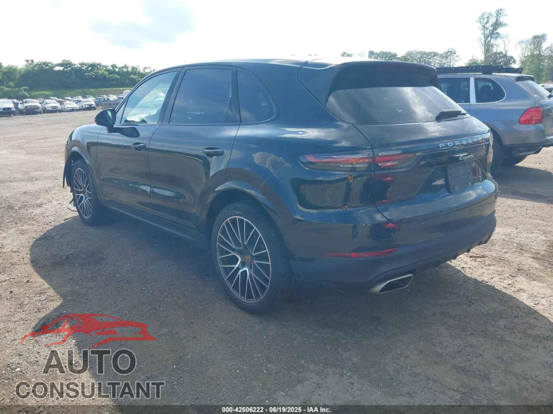 PORSCHE CAYENNE 2019 - WP1AA2AY9KDA14698