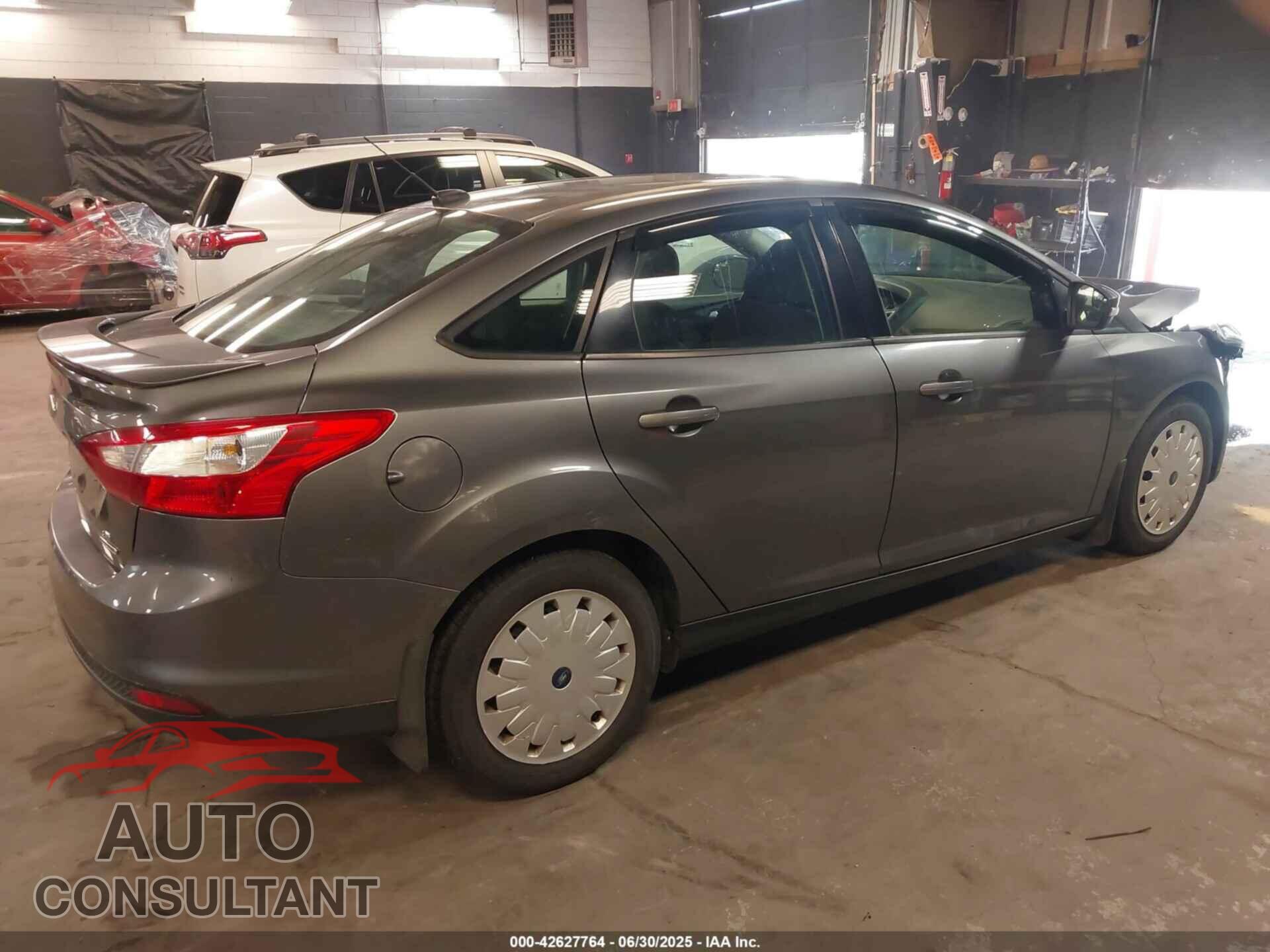FORD FOCUS 2013 - 1FADP3F21DL330019