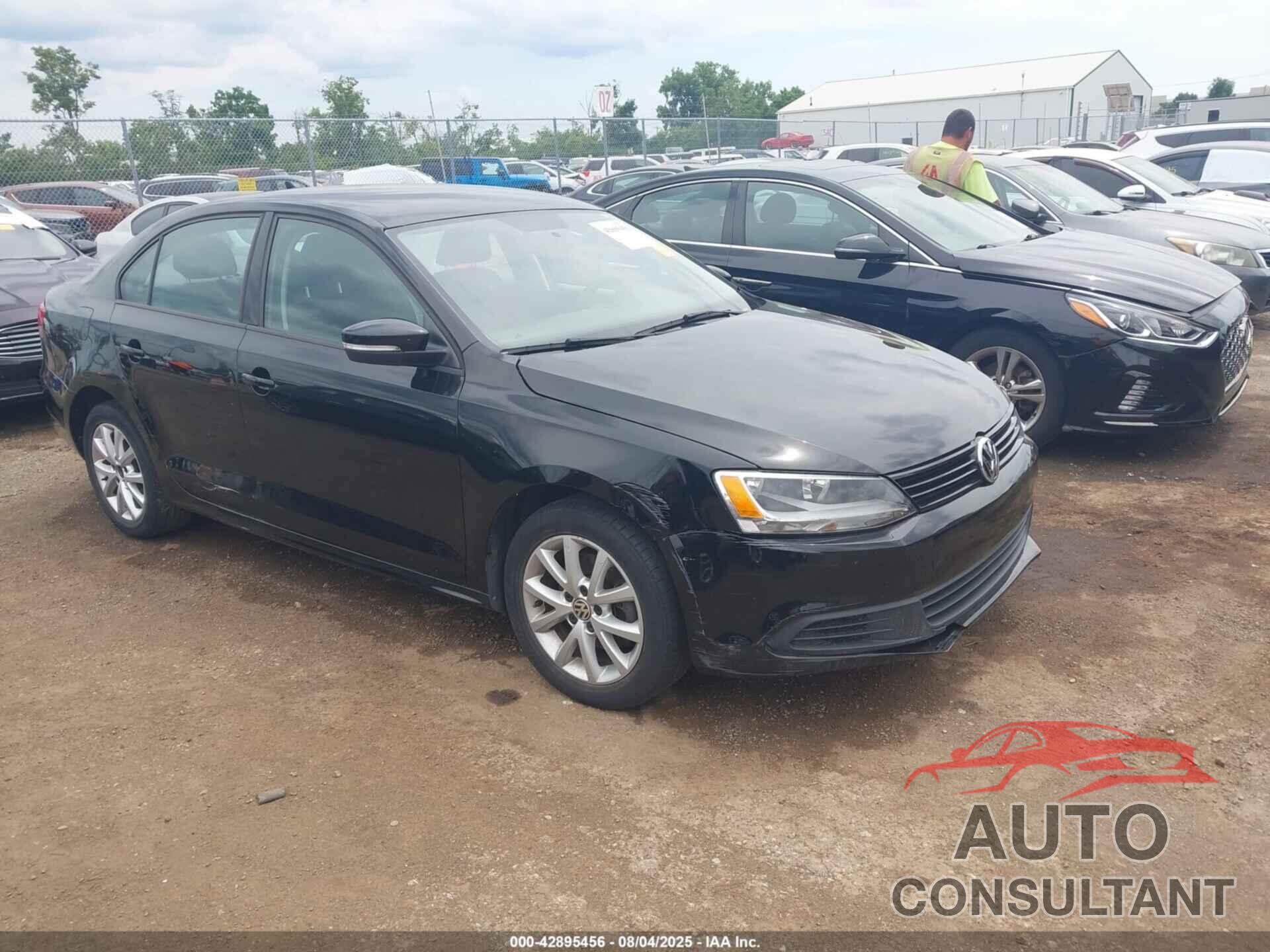 VOLKSWAGEN JETTA 2012 - 3VWDP7AJ9CM467865