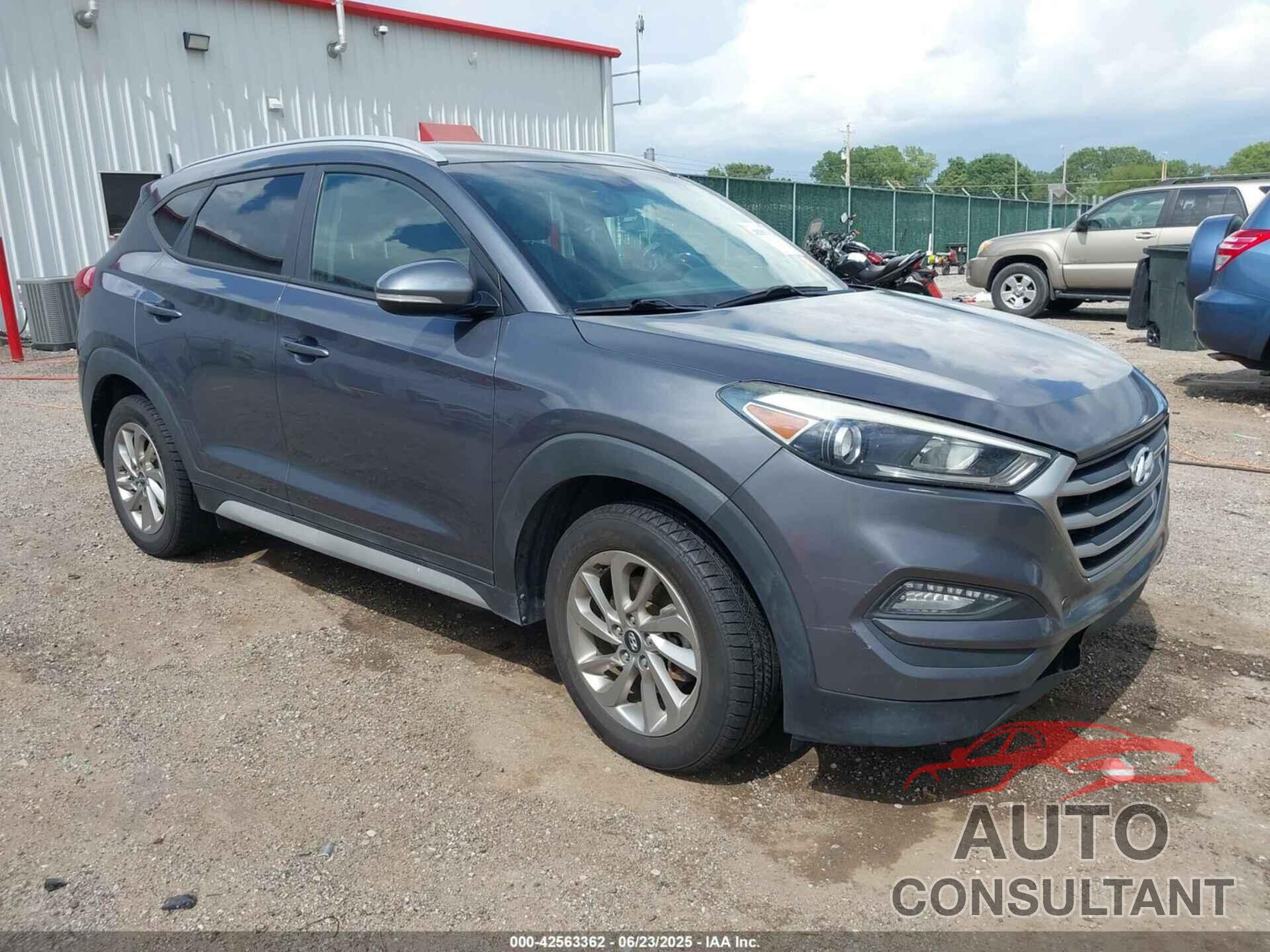 HYUNDAI TUCSON 2017 - KM8J33A47HU414388