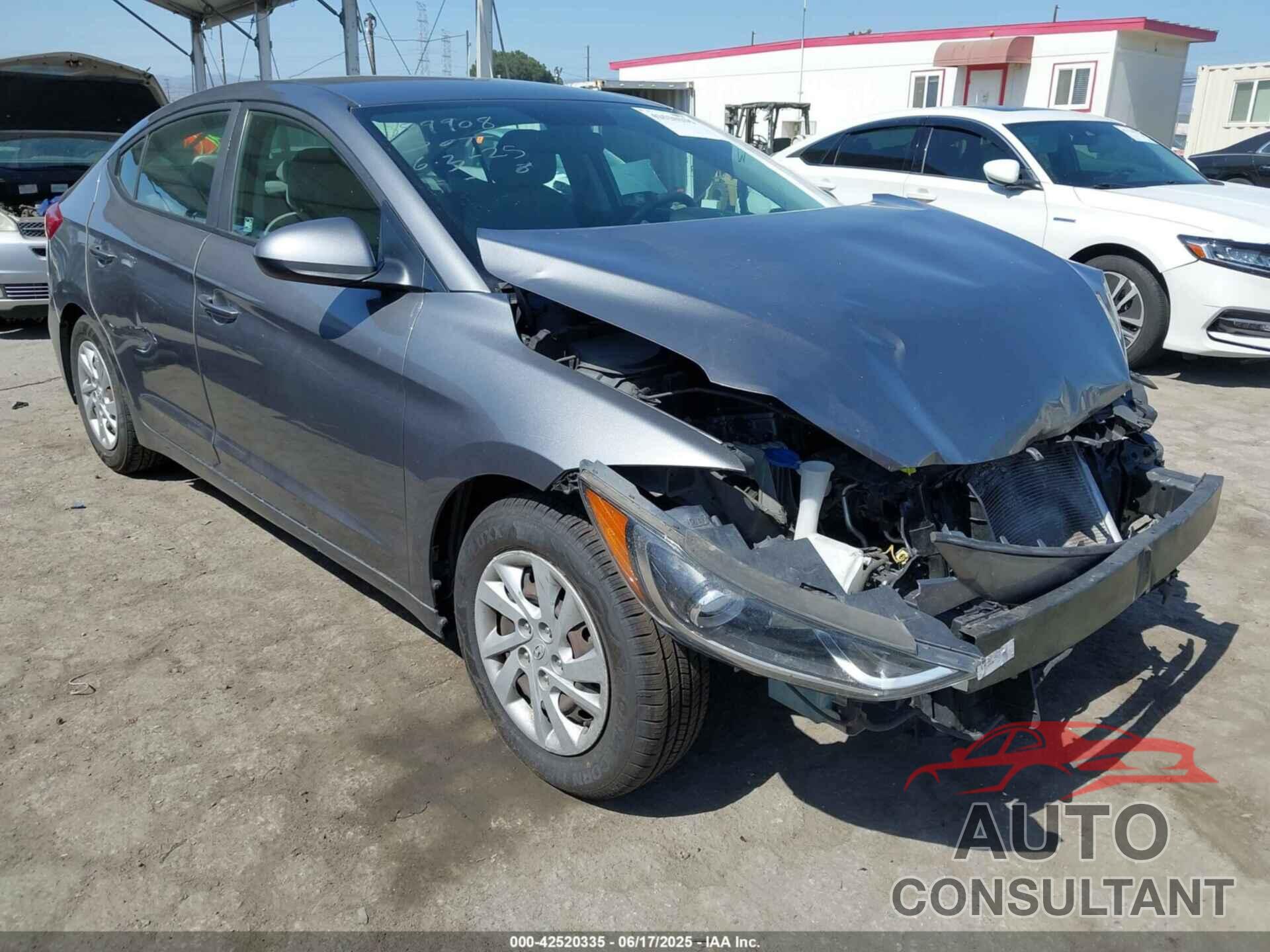 HYUNDAI ELANTRA 2018 - 5NPD74LF5JH249886