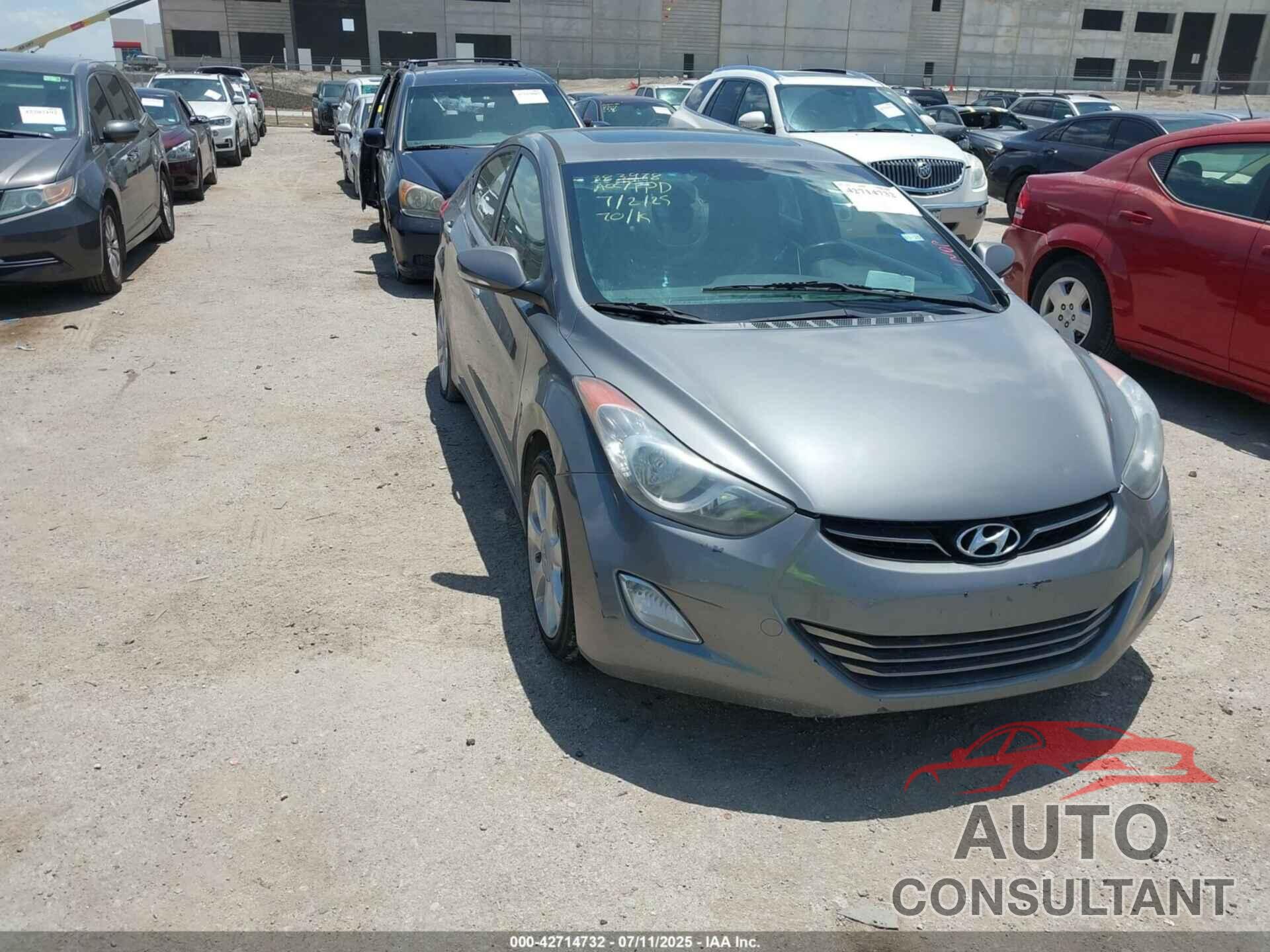 HYUNDAI ELANTRA 2013 - 5NPDH4AE0DH214572