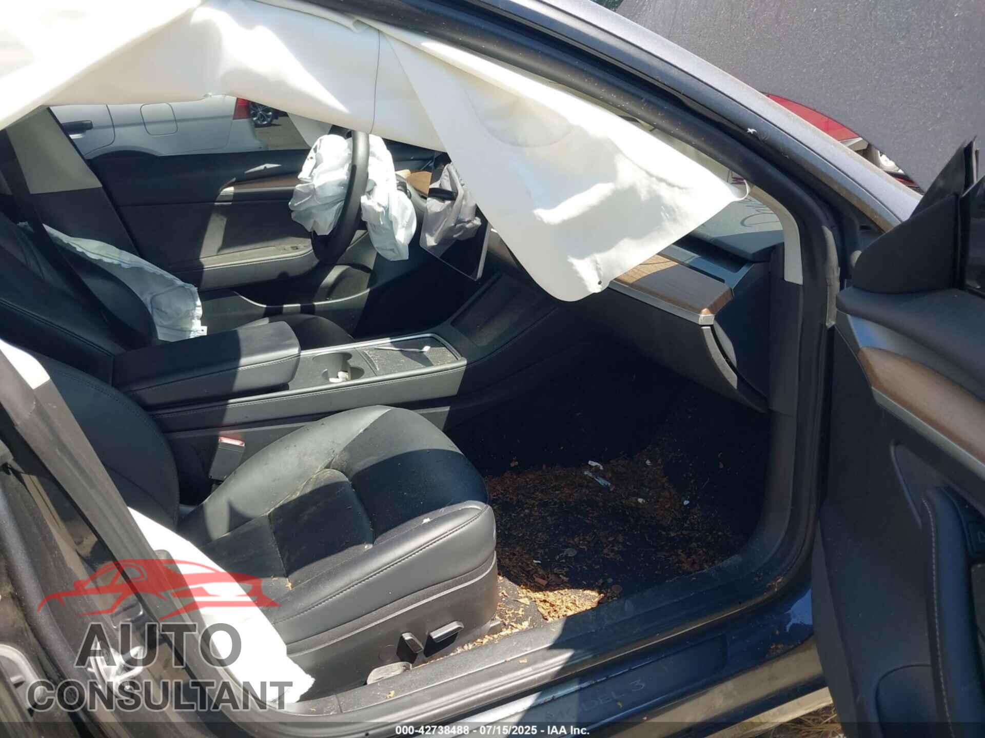 TESLA MODEL 3 2023 - 5YJ3E1EA4PF696041