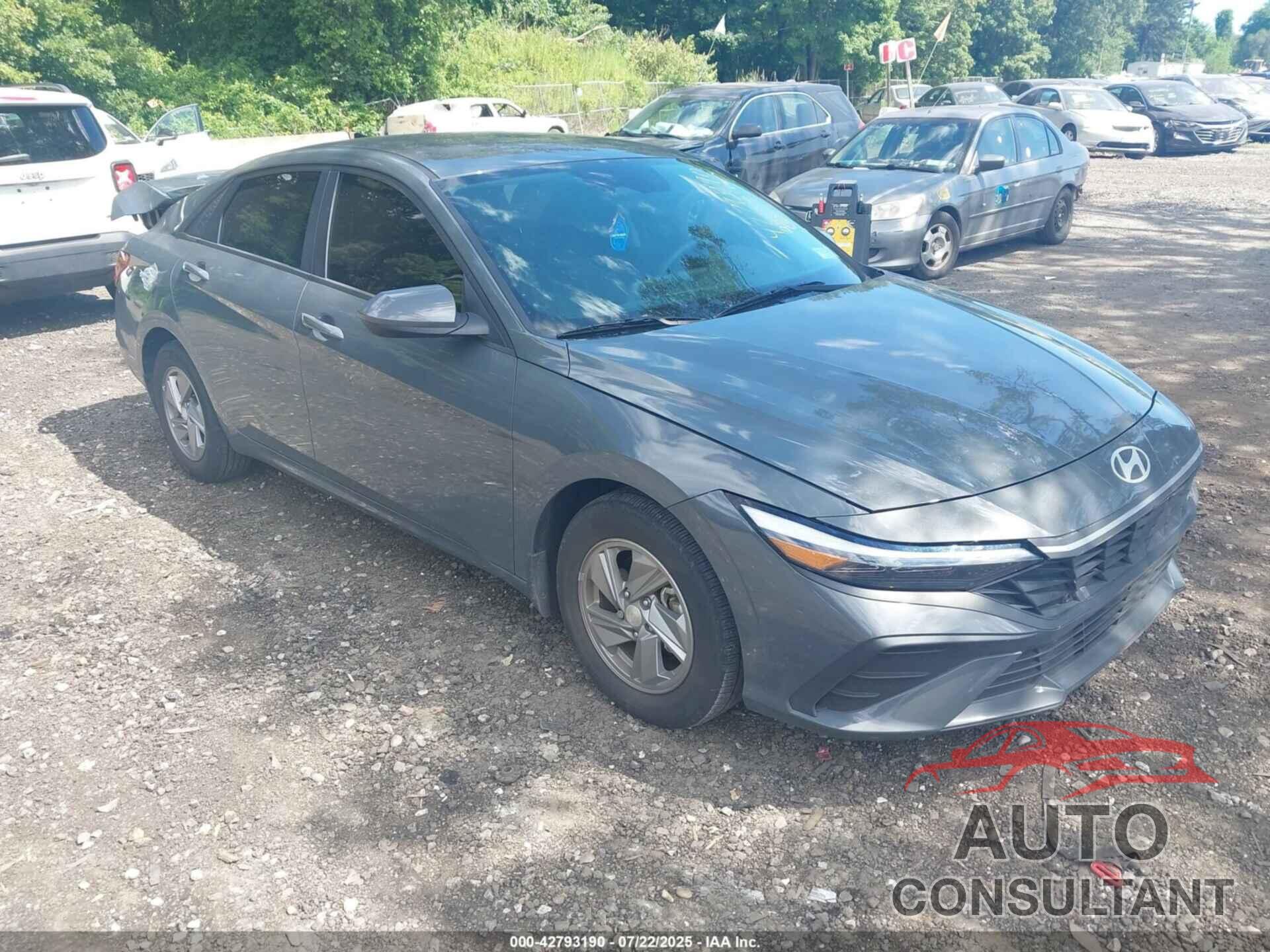 HYUNDAI ELANTRA 2024 - KMHLL4DG0RU775645