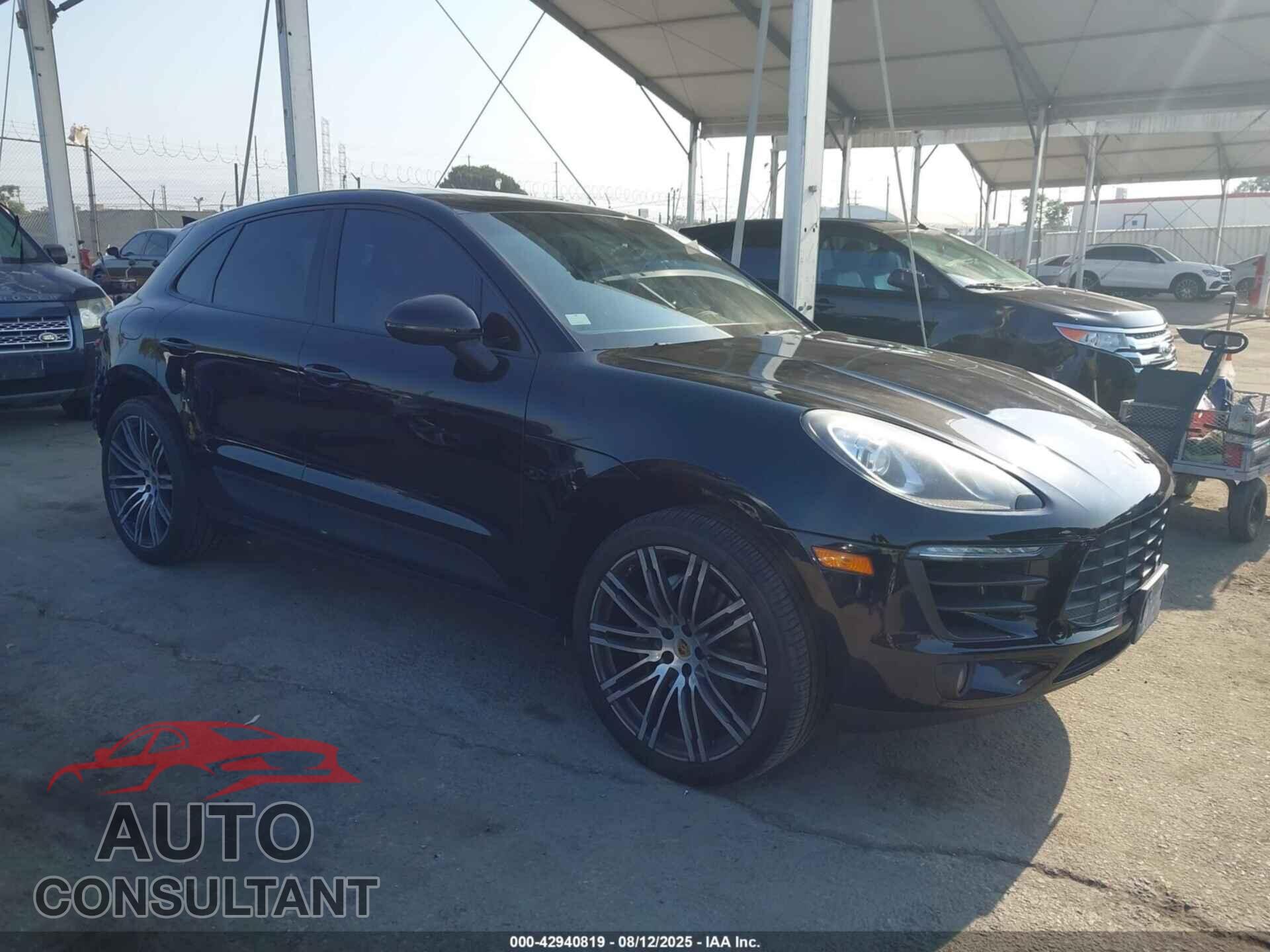 PORSCHE MACAN 2015 - WP1AB2A58FLB42655