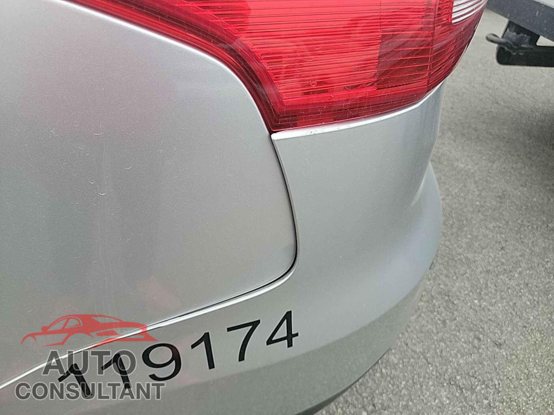 FORD FOCUS 2016 - 1FADP3E26GL373678