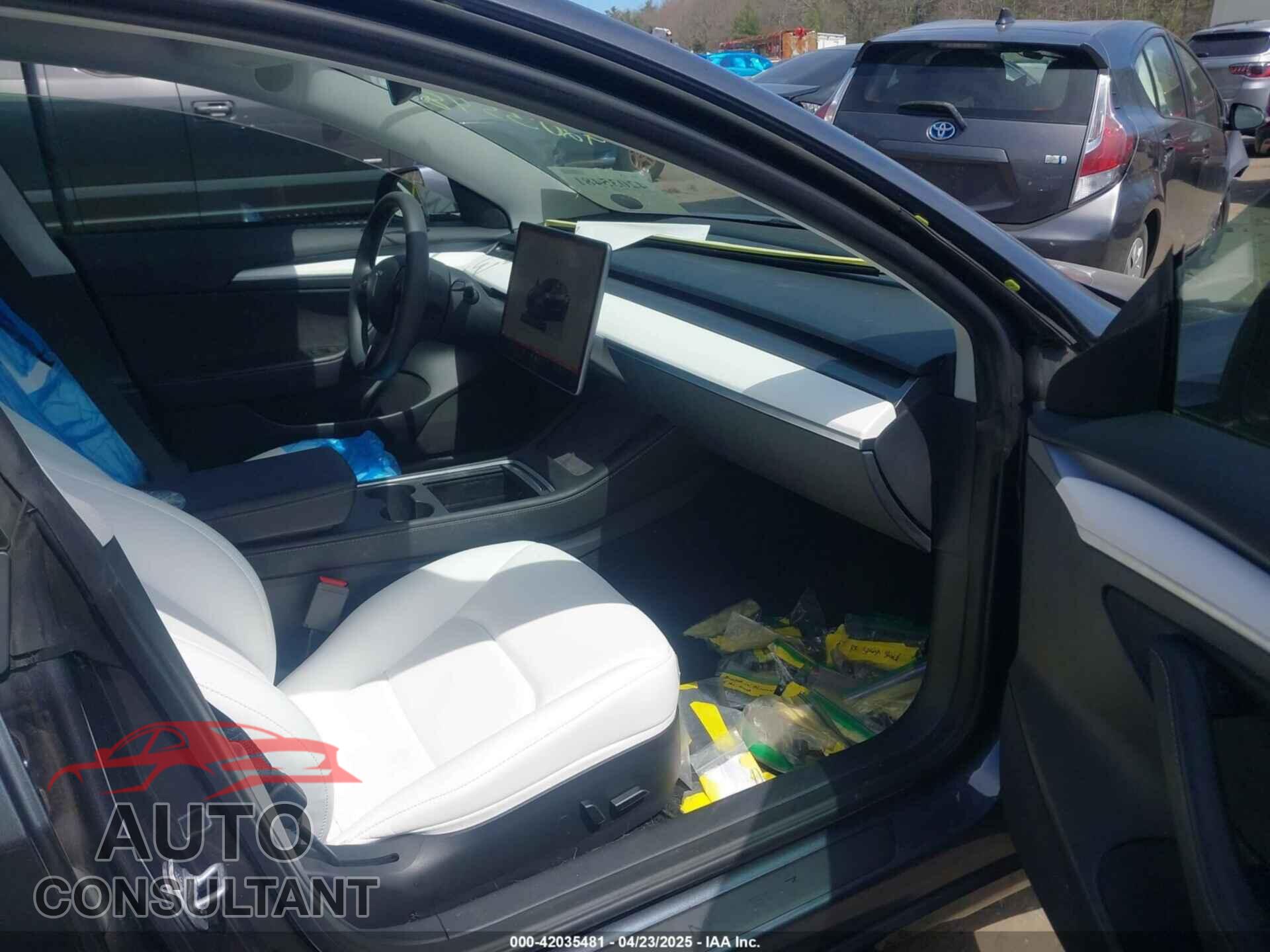 TESLA MODEL 3 2023 - 5YJ3E1EA7PF614660